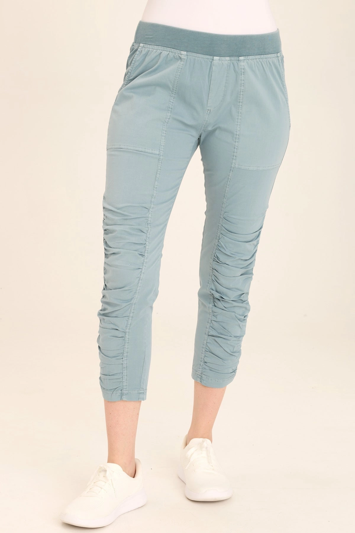 Ultimate Comfort Waistband Power Feel Geyser Crop