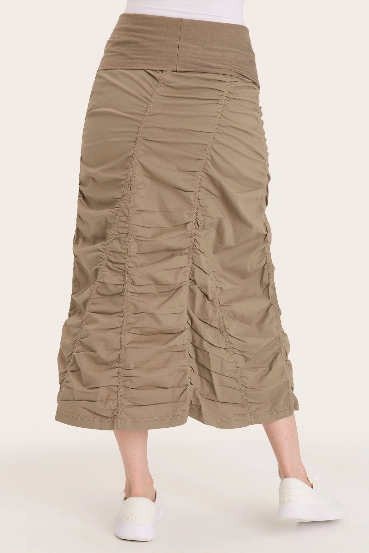 Wrinkle Resistant Subtle Detail Gored Peasant Skirt