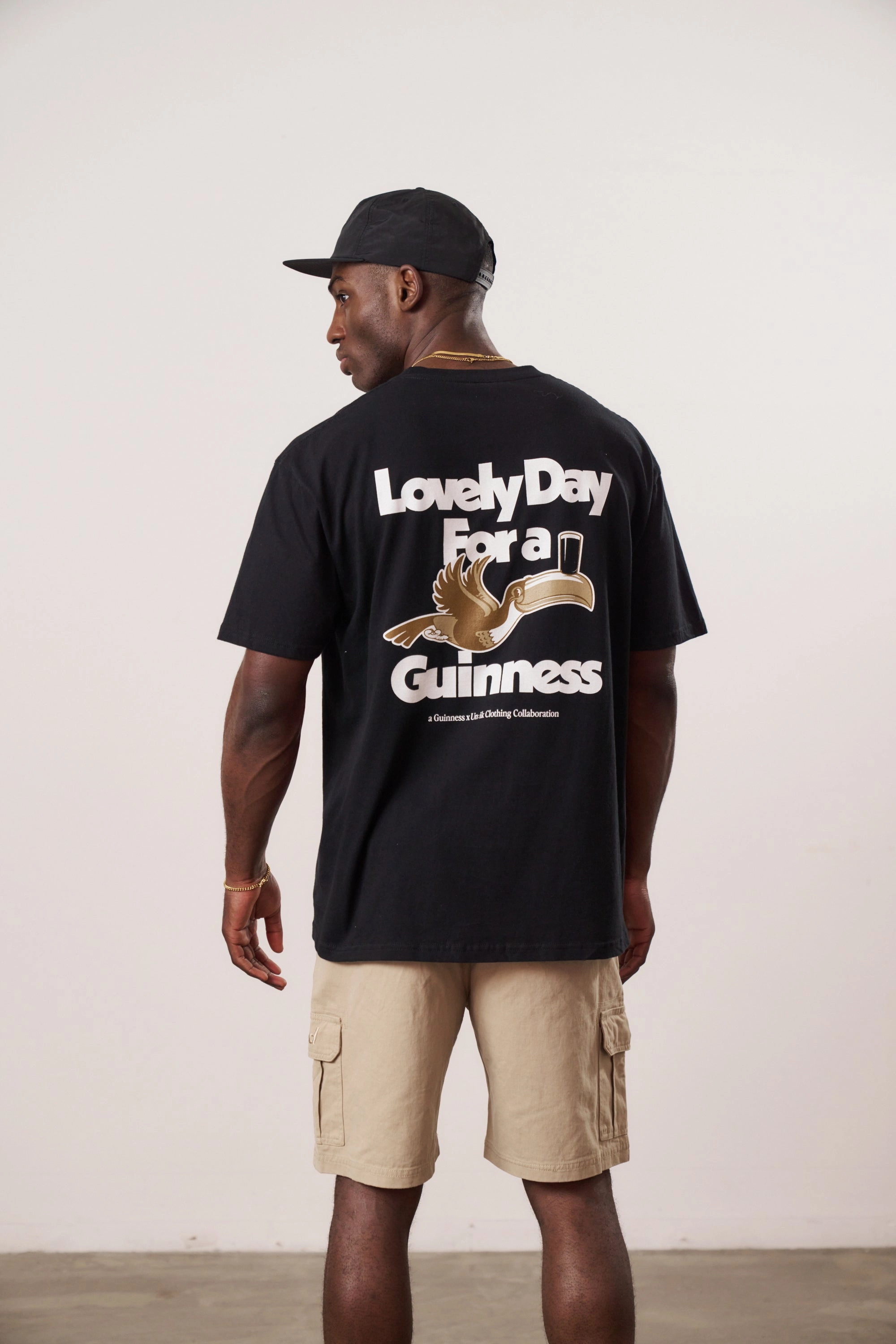 Stretchable Armholes Guinness x UN:IK 'Lovely Day' Tee - Black