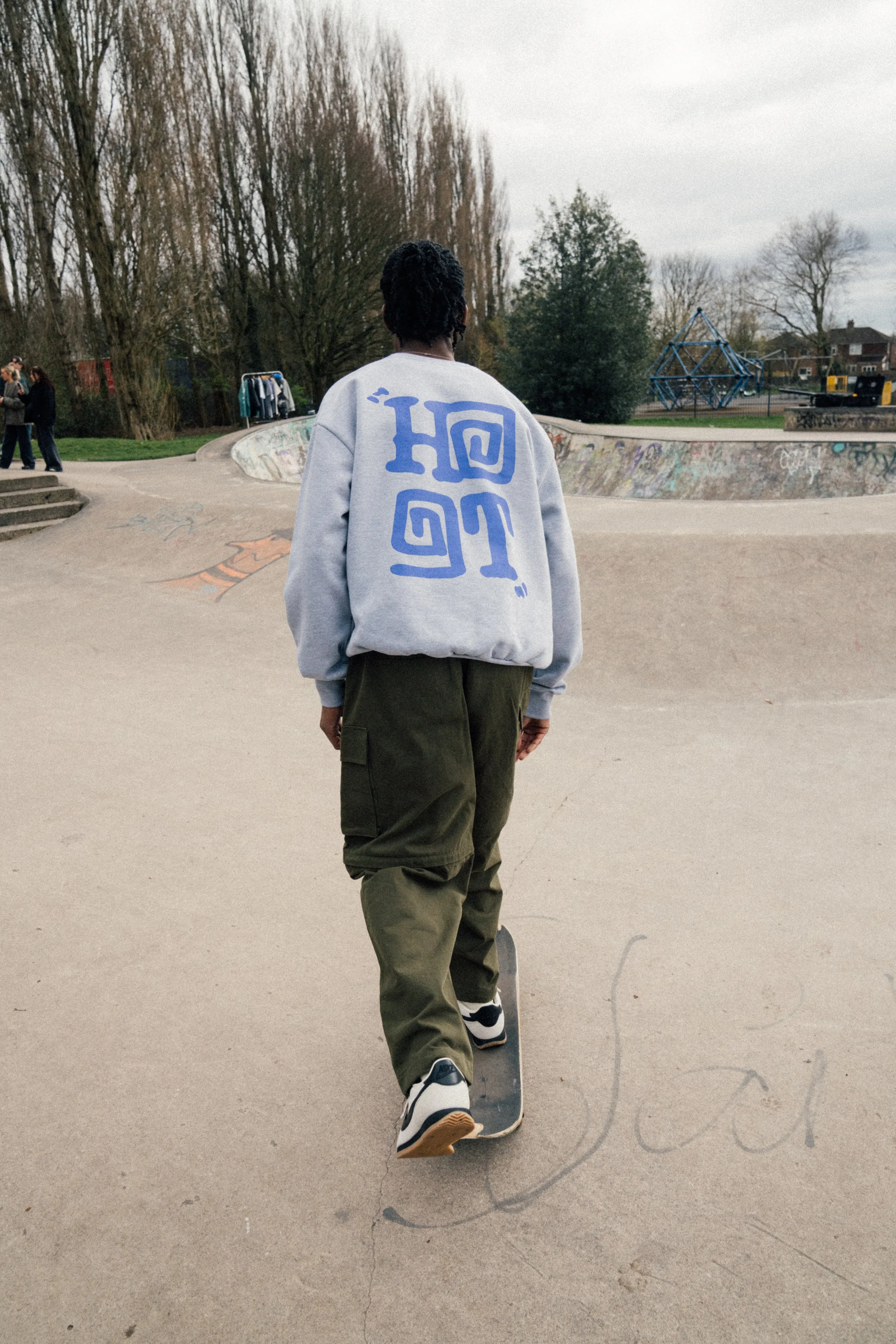 HAVE A GD TRIP 'Logo' Heavyweight Sweater - Heather Grey Temperature Regulating Fabric Trendy Layers