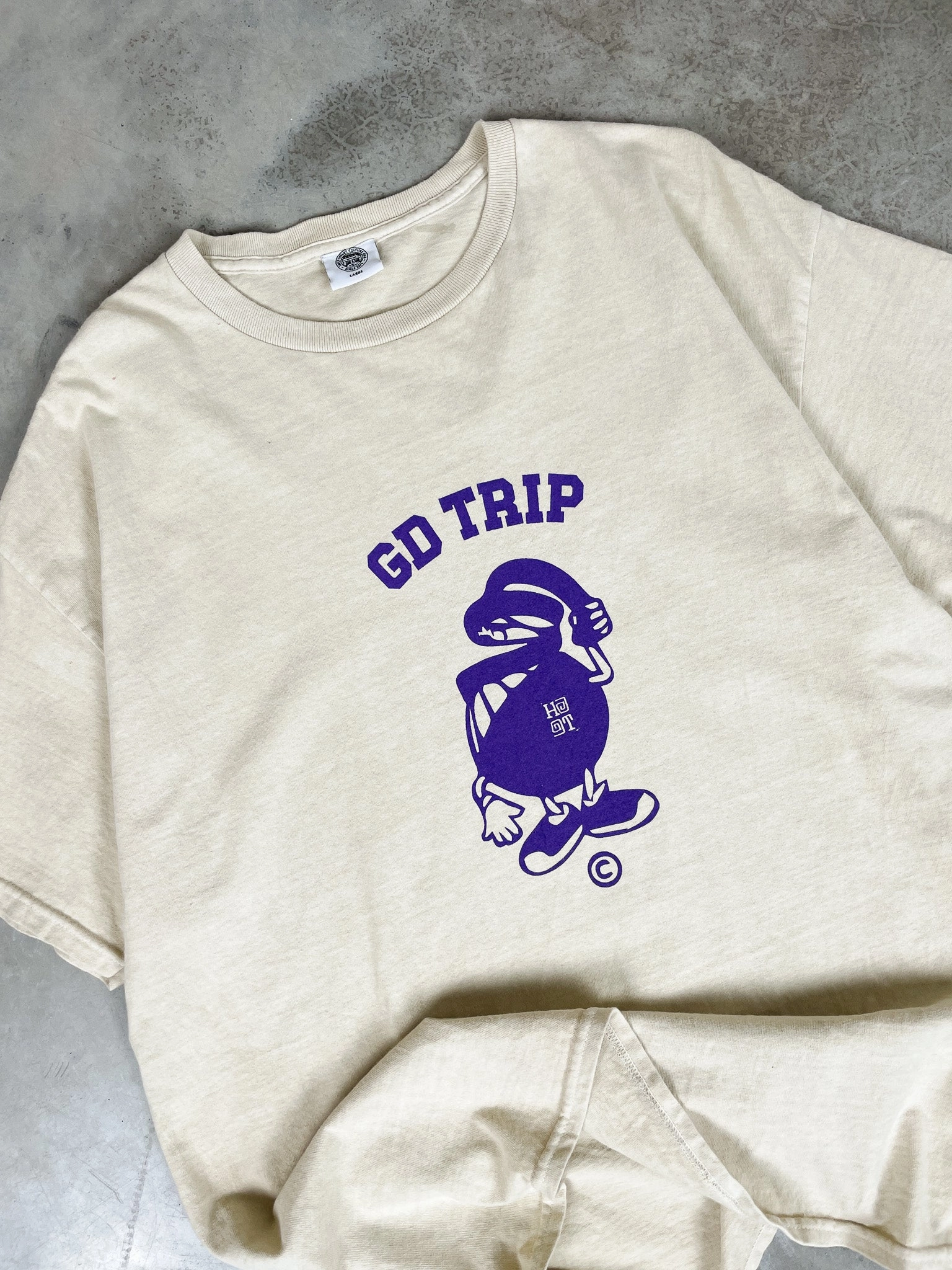 Easy-Going Style Light and Breathable HAVE A GD TRIP 'Skate Club' Vintage Washed Tee - Cream