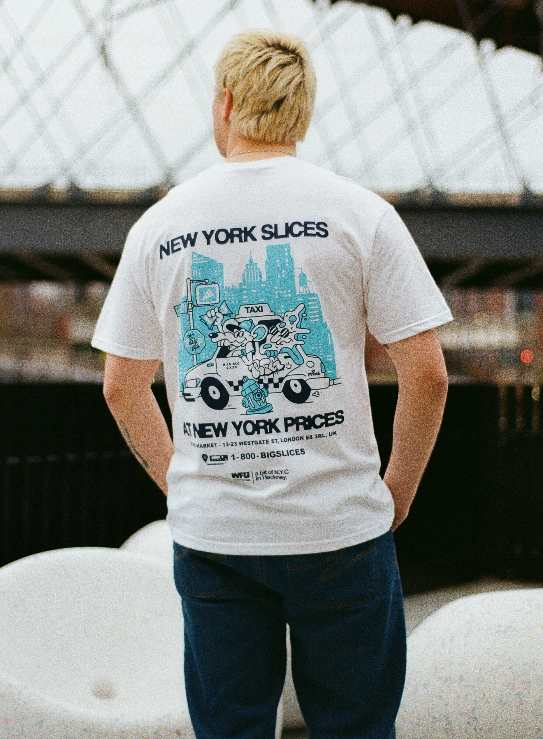 World Famous Gordos 'NYC Slices' Tee - White Practical Wear Non Irritating Collar