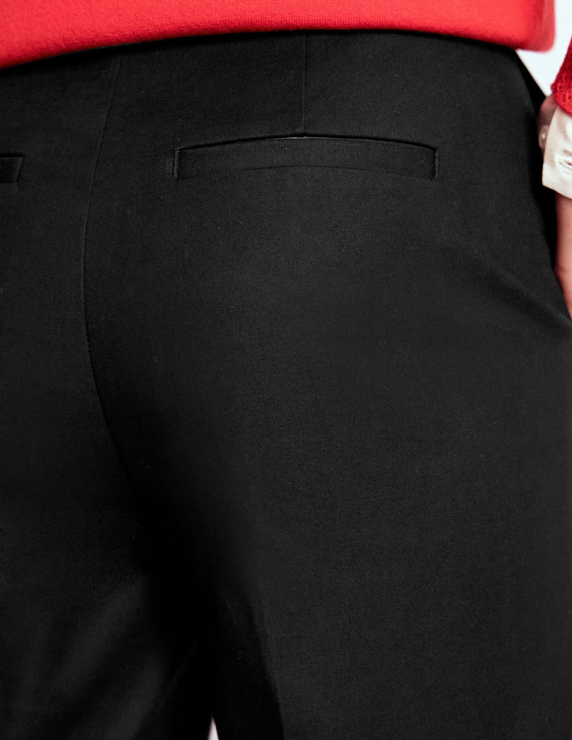 Canonbury 7/8 Trousers-Black Sleek Design Timeless Fit