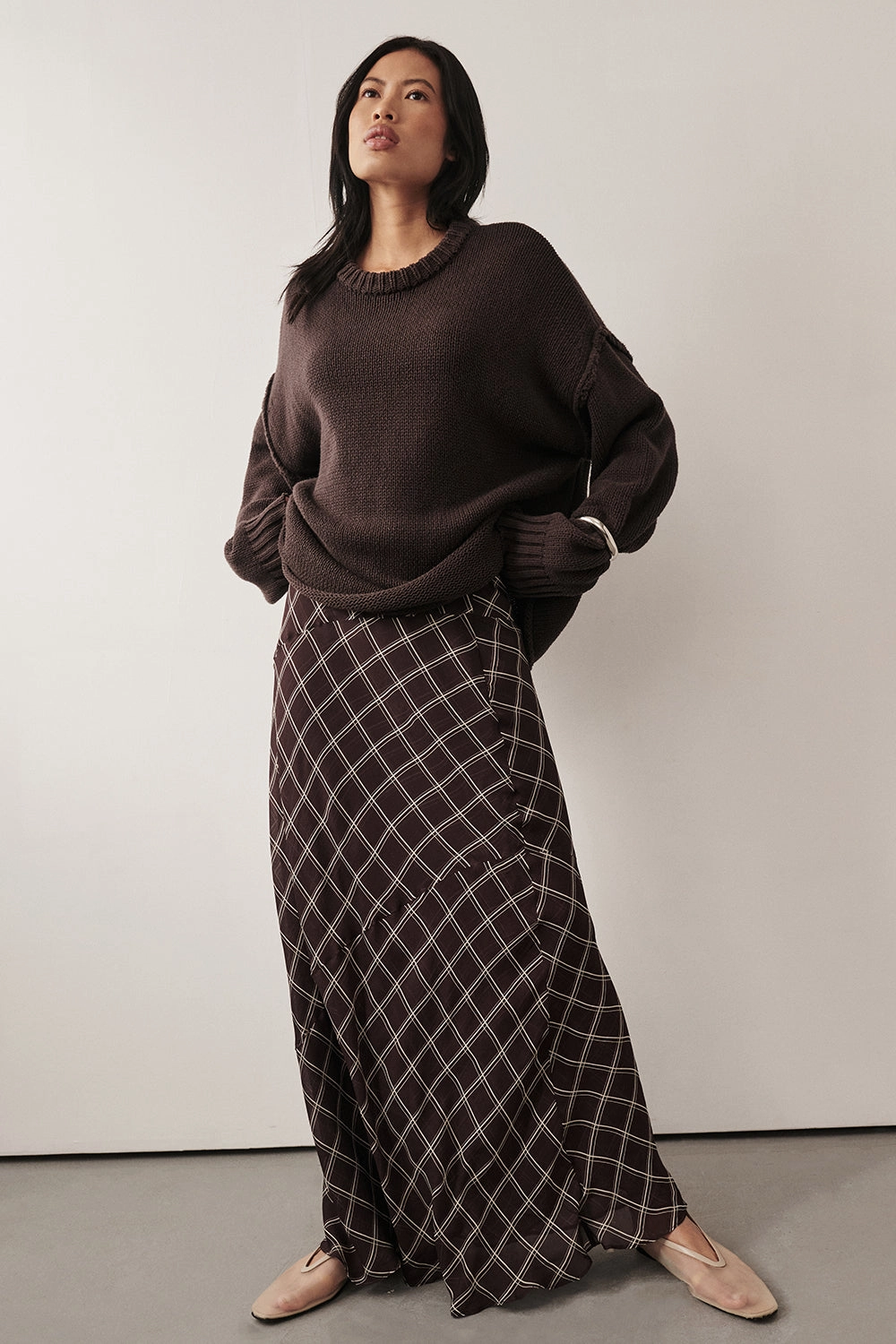 Daily Mood Laser cut ARLINGTON CHOC MIDI SKIRT