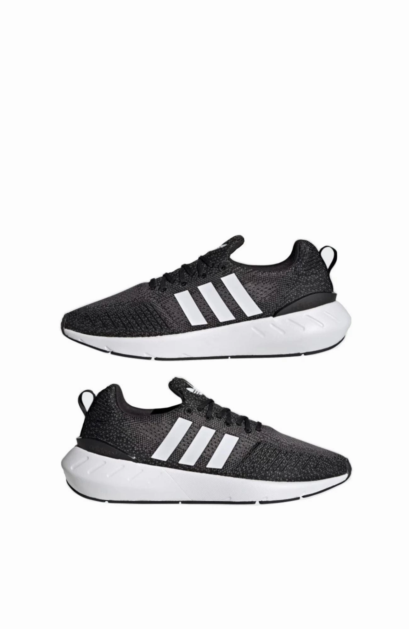 Effortless Style Swift Run 22 Shoe Core Black White
