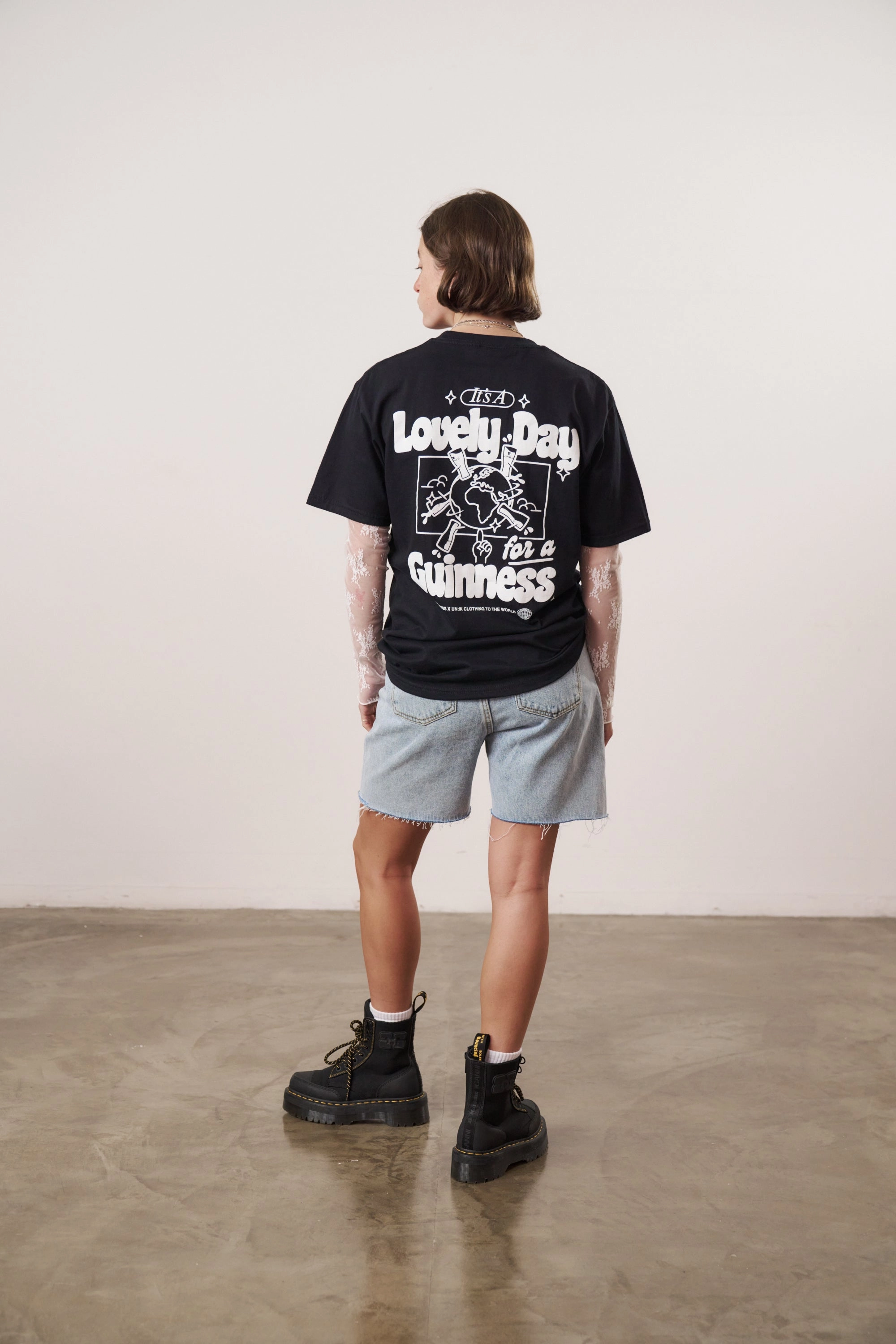 family gathering Guinness x UN:IK 'Worldwide' Tee - Black