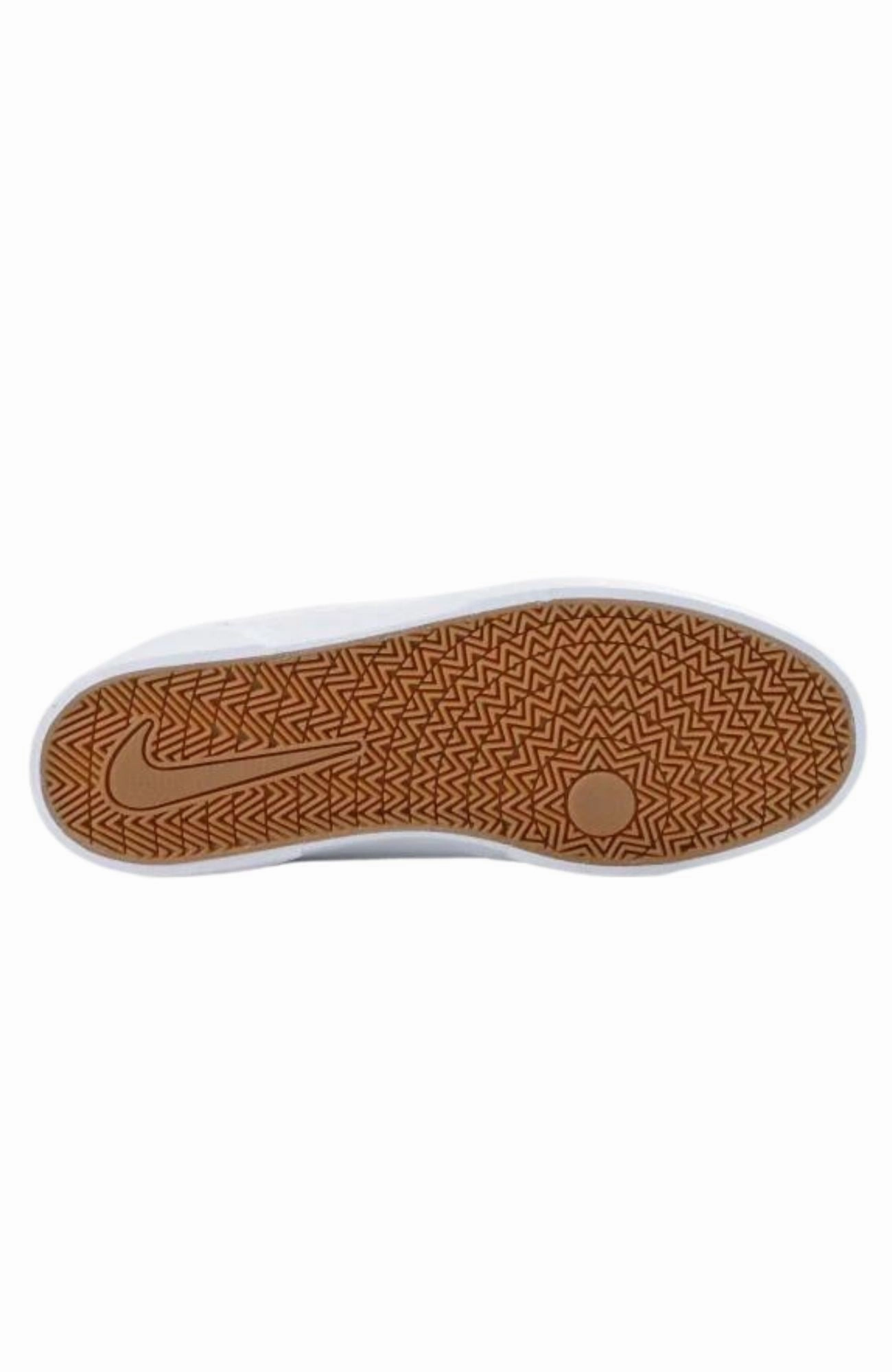 Nike SB Malor White Black Ergonomic Heel Counter