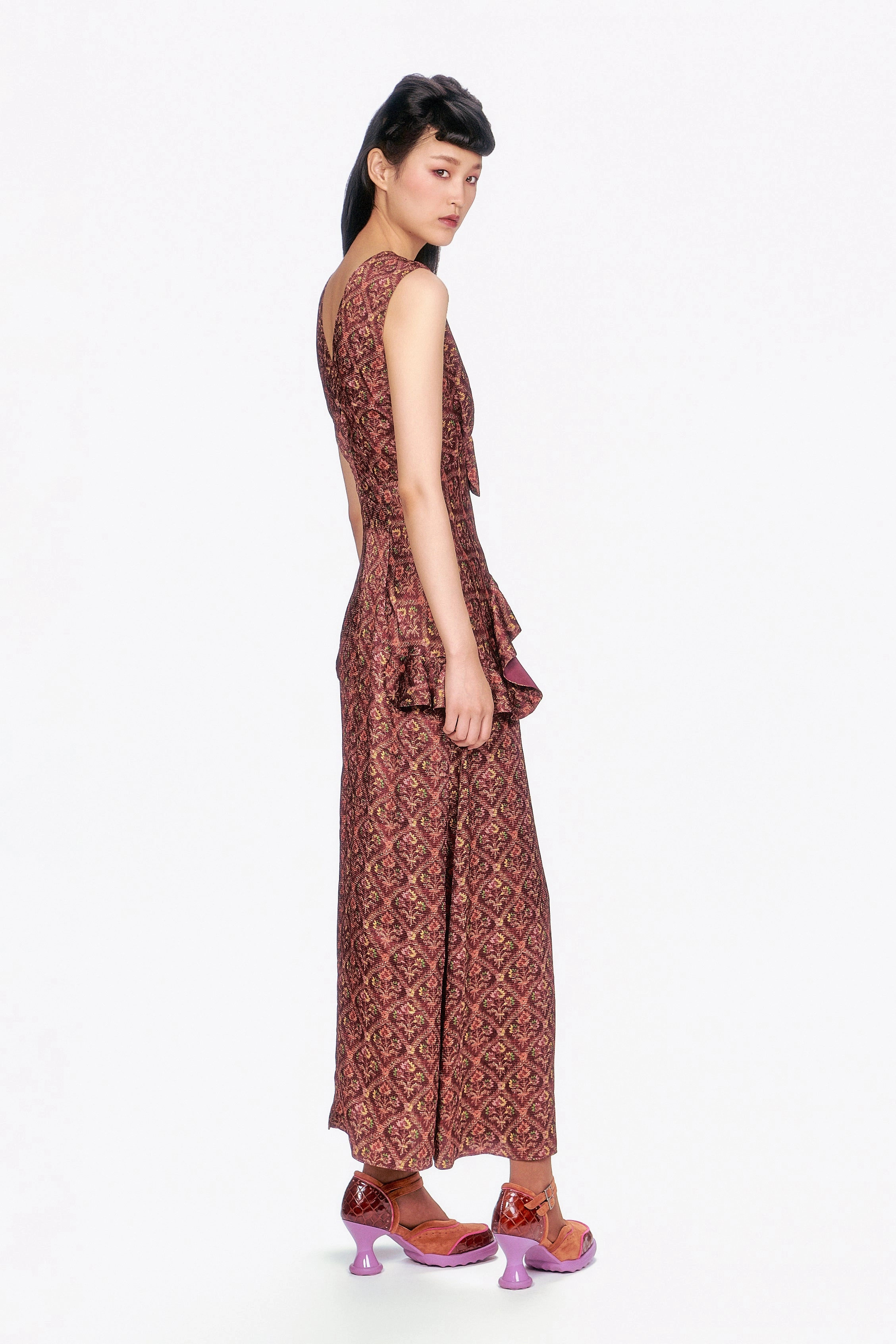 Silky Shape Feminine Cut Wallpaper Medley Maxi Dress