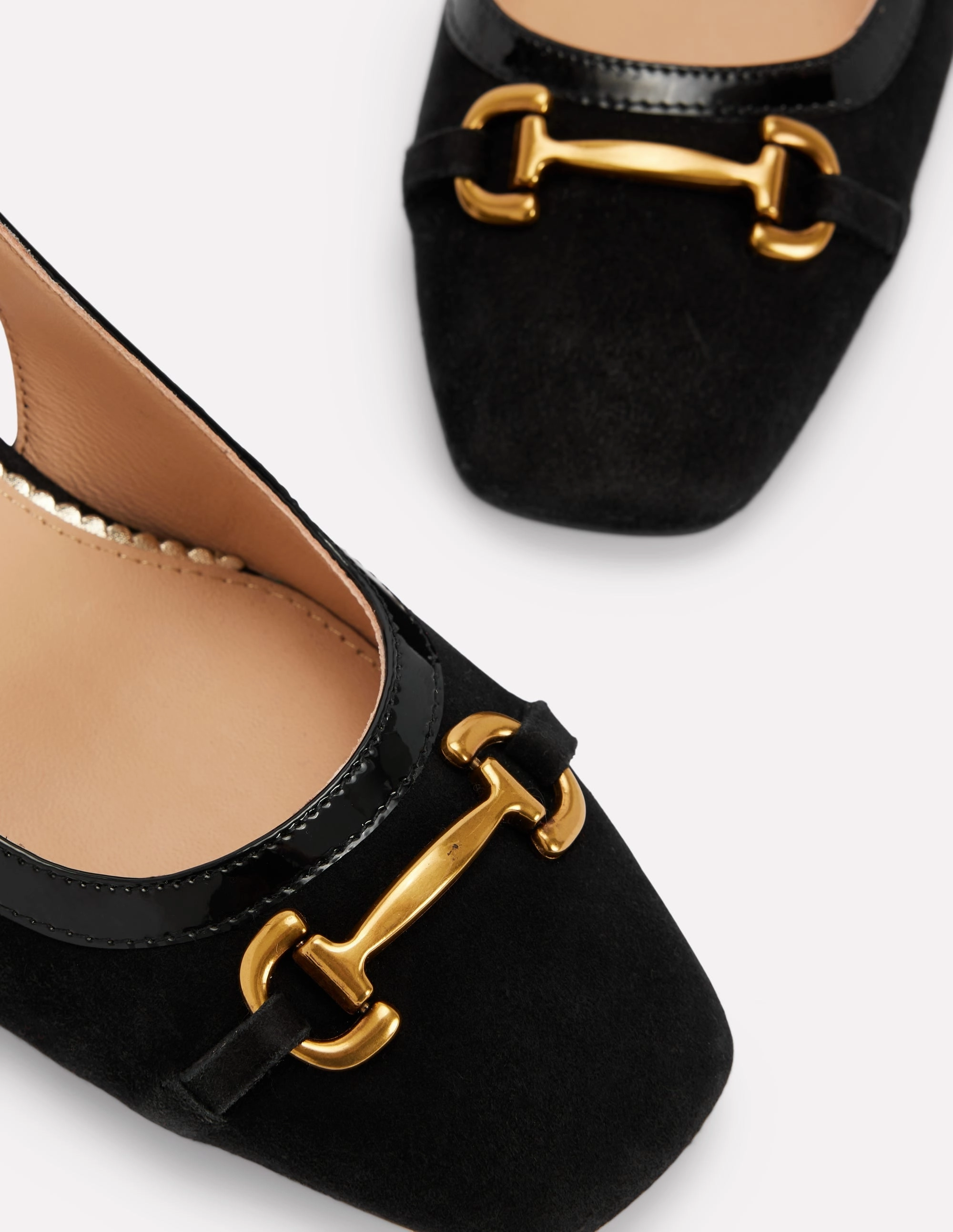 Flex grooves Iris Snaffle Slingback Heels-Black
