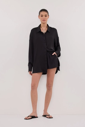 Quick Flex Fit Water Resistant Finish ISLA BLACK SILK SHORT