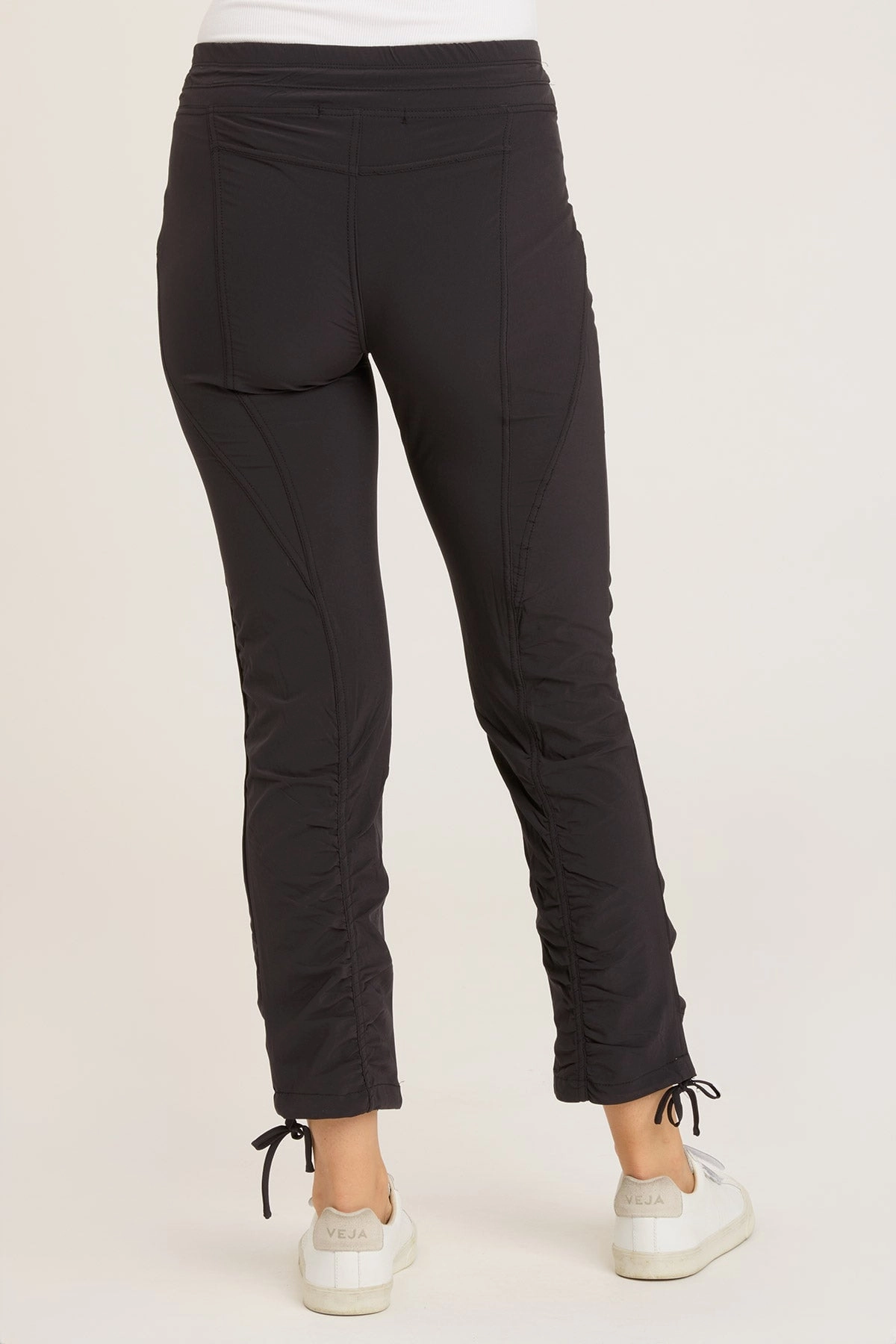 Sporty Vibe clean design Jules Active Ruched Drawstring Stretch Pant