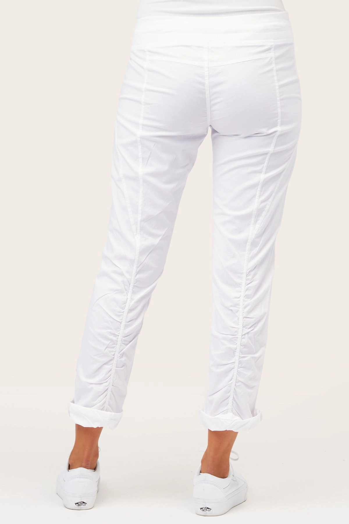 Performance Layer Jules Pant