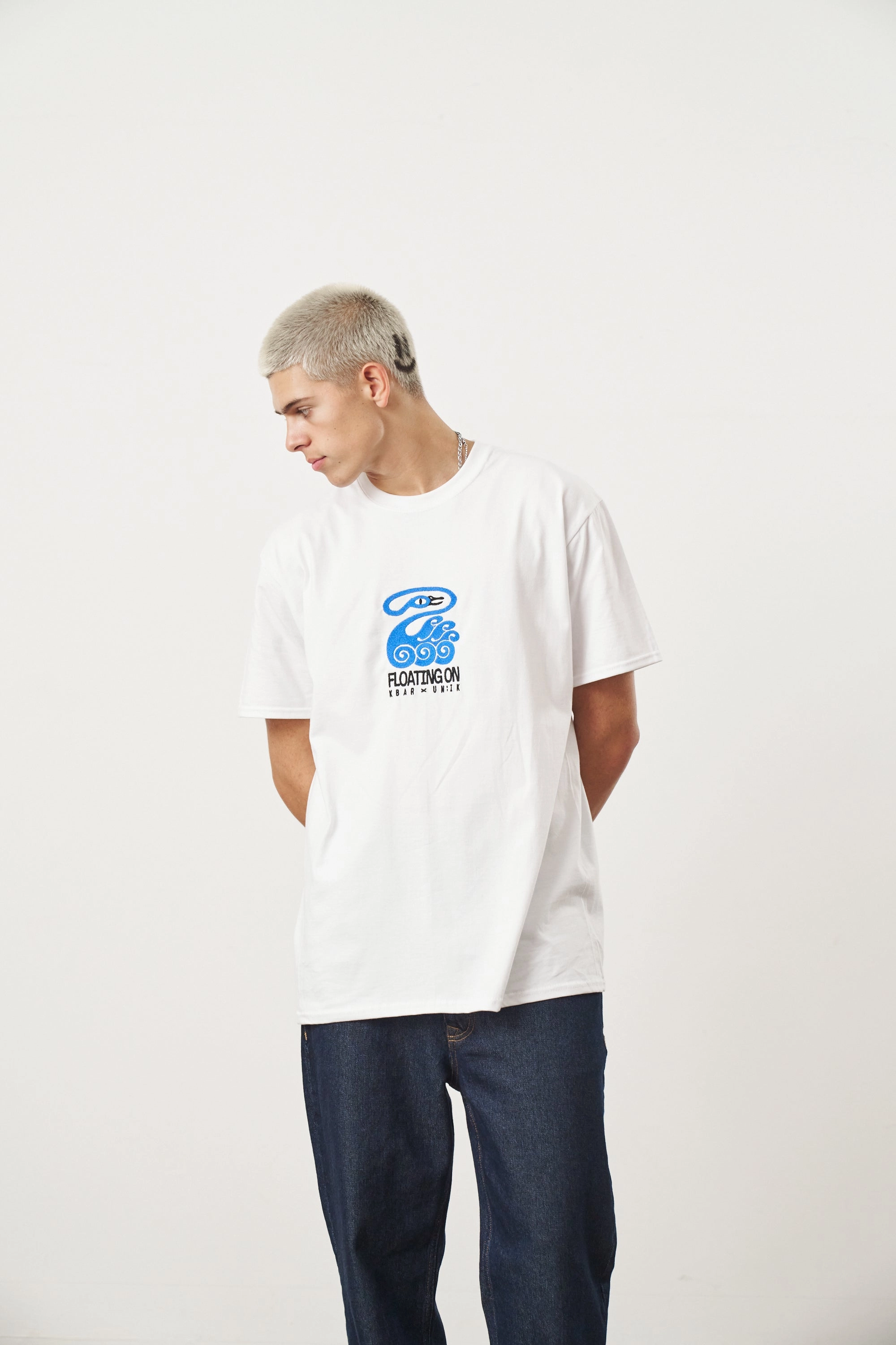 Trendy Vibes Wear KBAR X UN:IK 'Floating On' Embroidered Tee - White