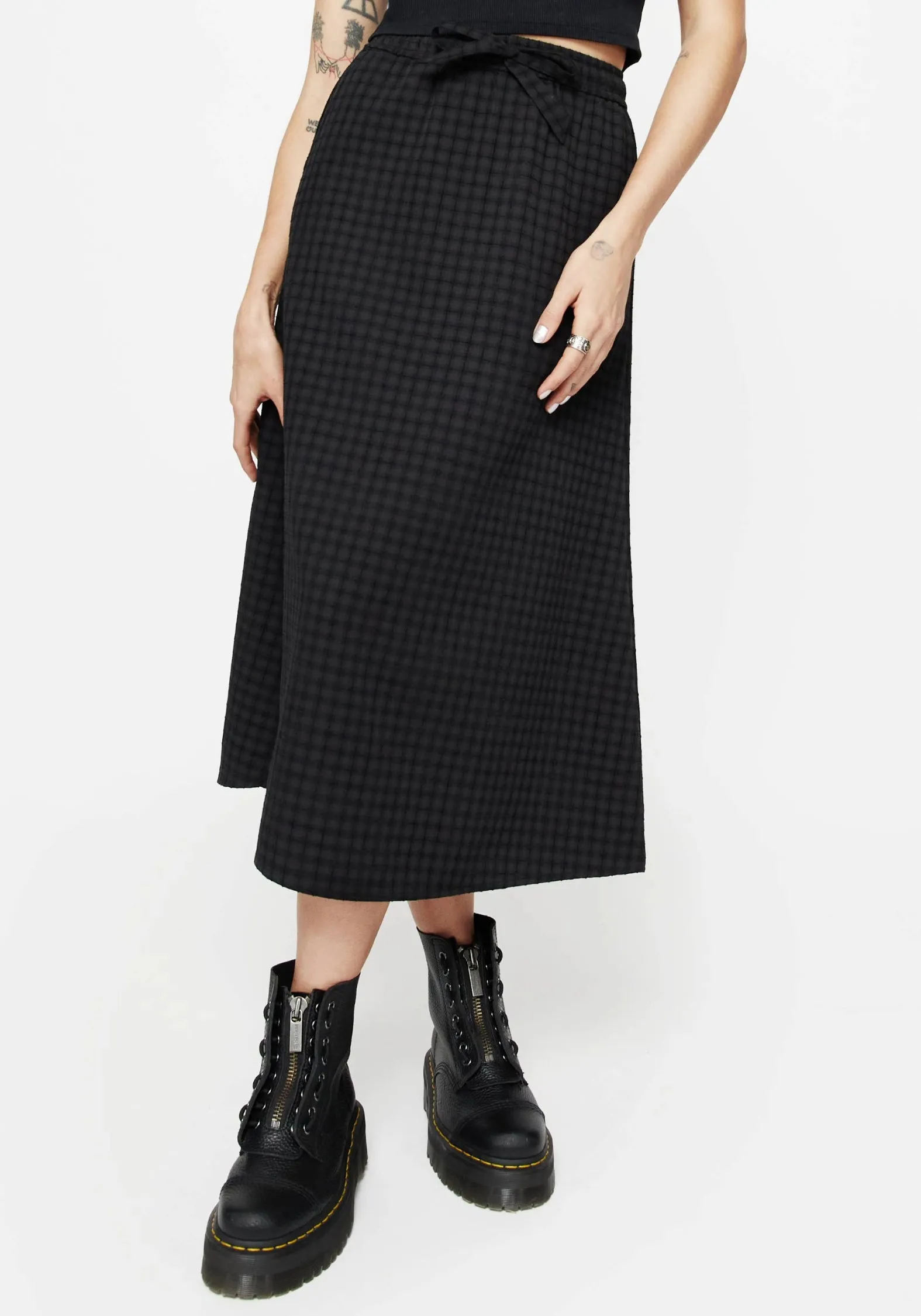 Subtle Finish Breezy Style Ziggy Check Midi Skirt
