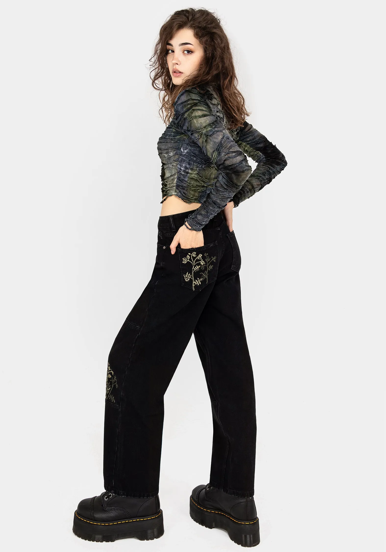 Buckthorn Embroidered Denim Barrel Leg Jeans Light Washed