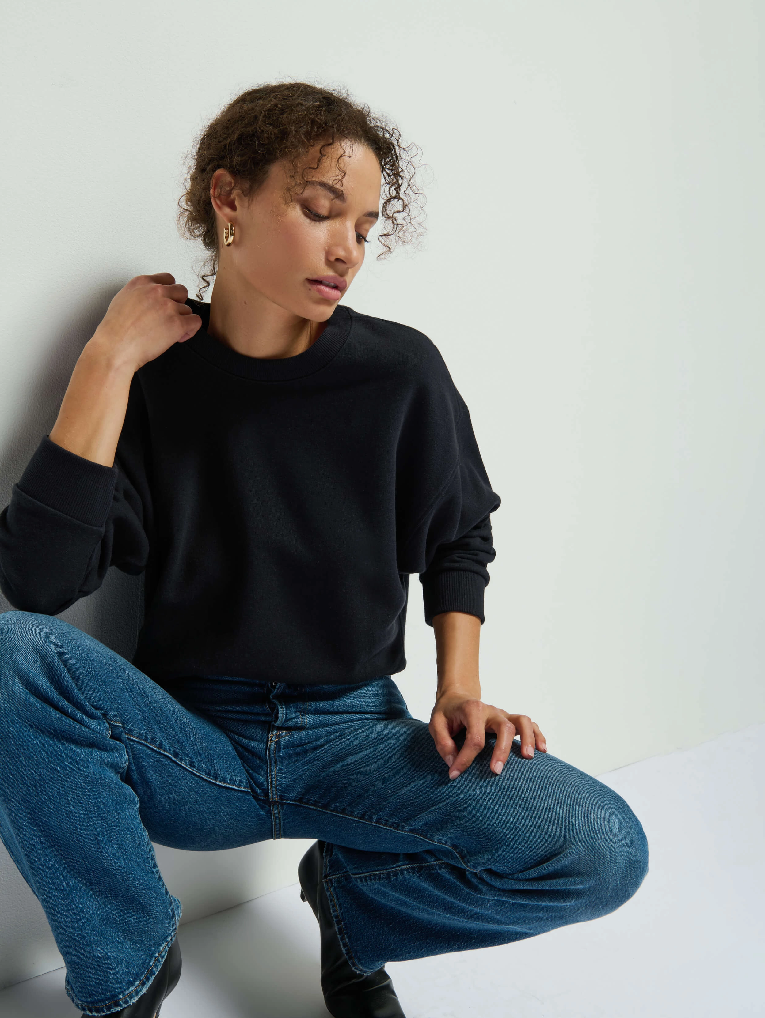 Versatile Comfort Jovie Crewneck