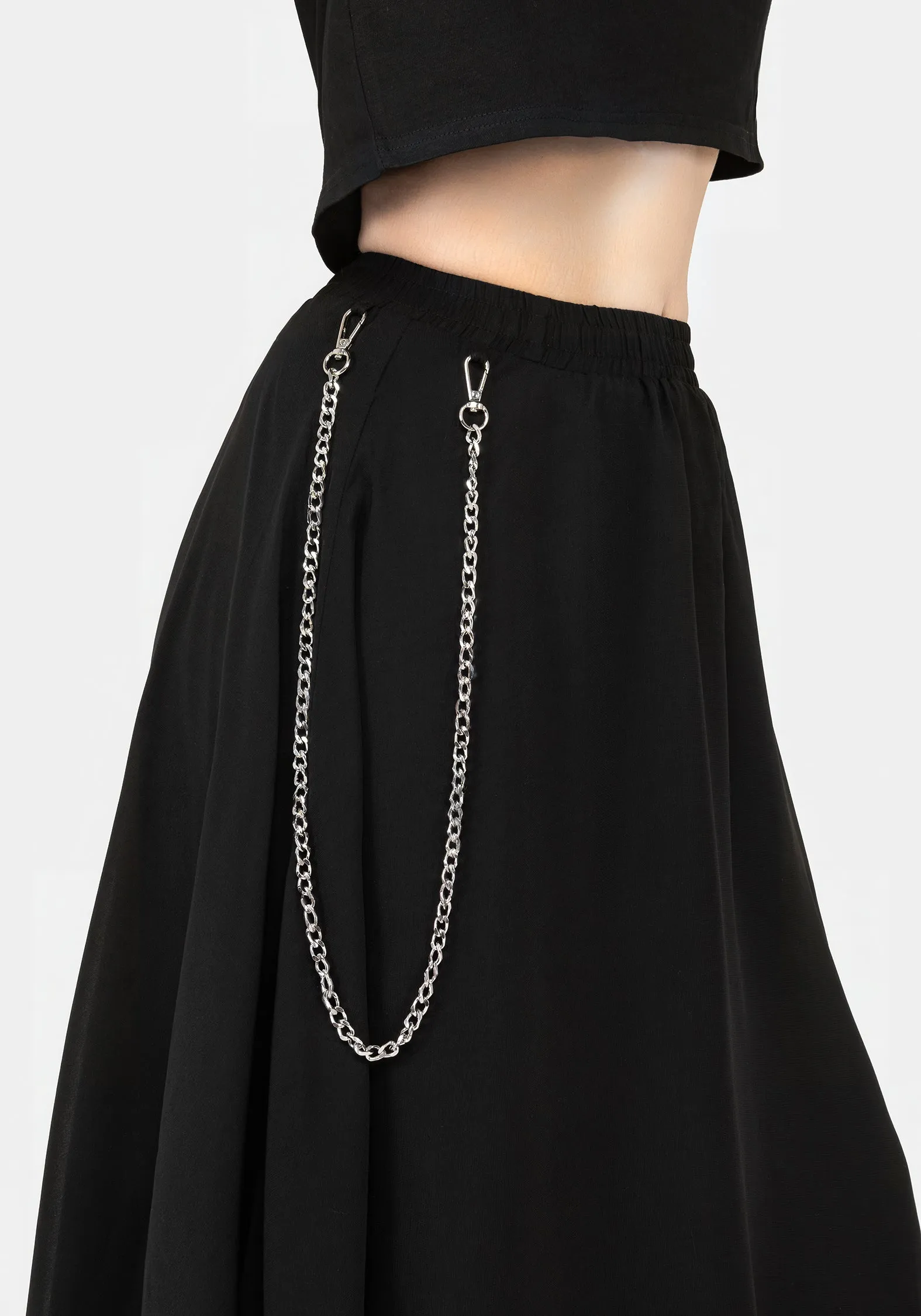 Chic Tones Foldable Design Levitate Chain Detail Midi Skirt