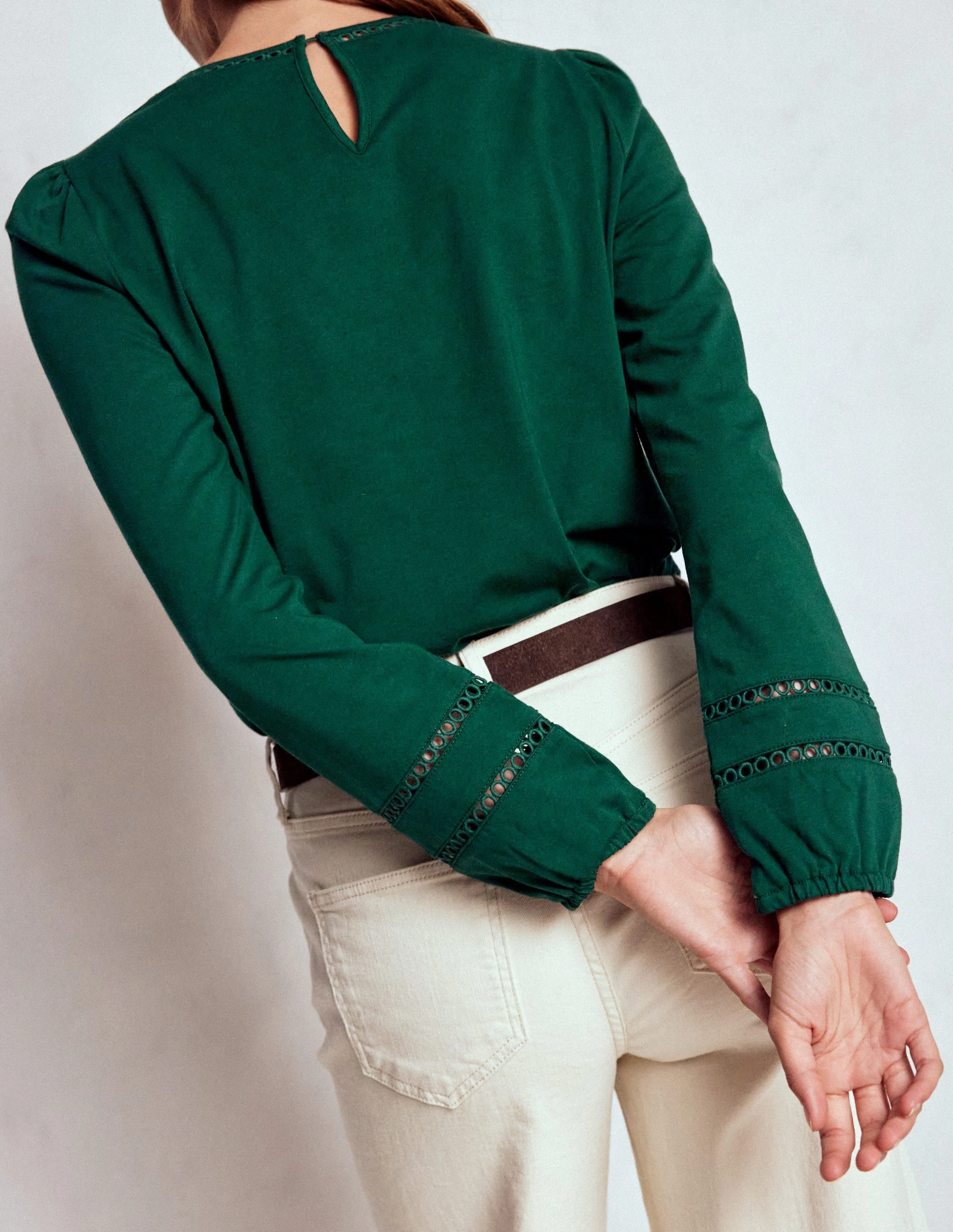 AbrasionResistant Fabric NonIrritatingSeams Layered Hem Finish Flo Trim Detail Top-Emerald Night