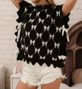 Chilly Fit Wear Hypoallergenic Lining The Marie Bow Sweater Vest In Black & White