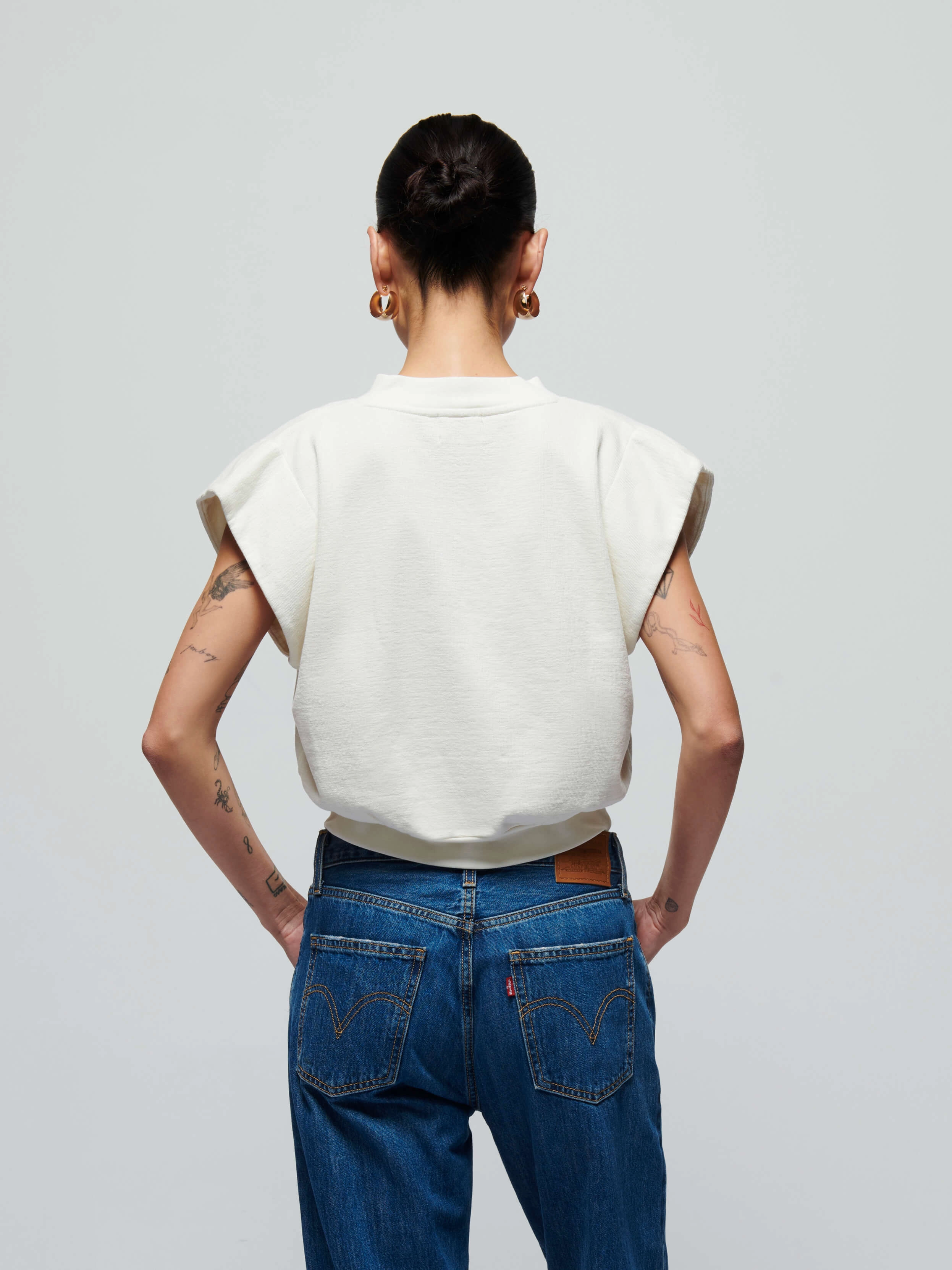 Lenon Sweatshirt Cool Vibes Modern Chic