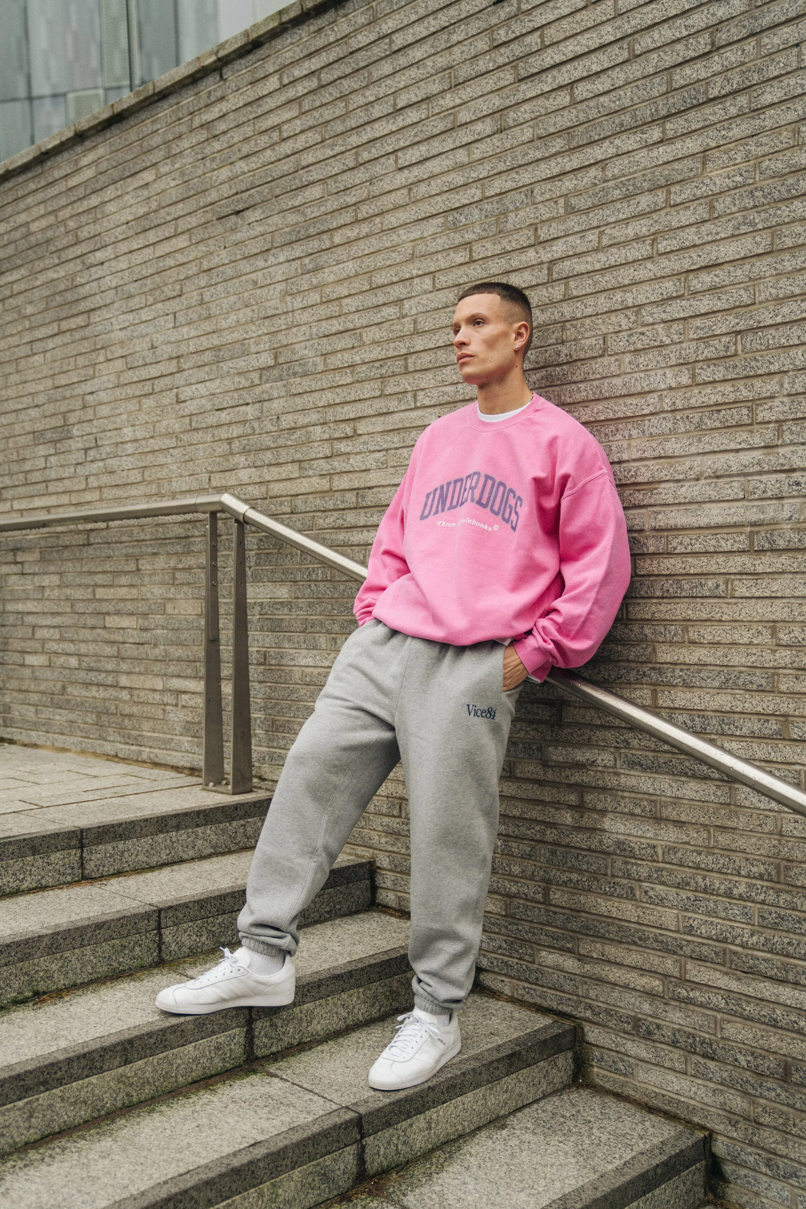 Cozy And Warm Trendy Winter Vice 84 'Underdogs' Vintage Washed Sweater - Pink