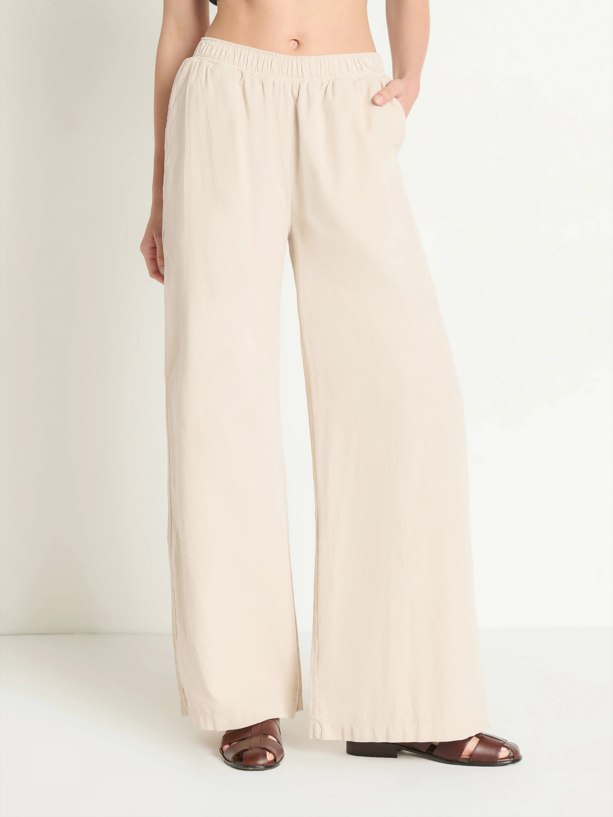 Sporty Look Arlington Wide Pant