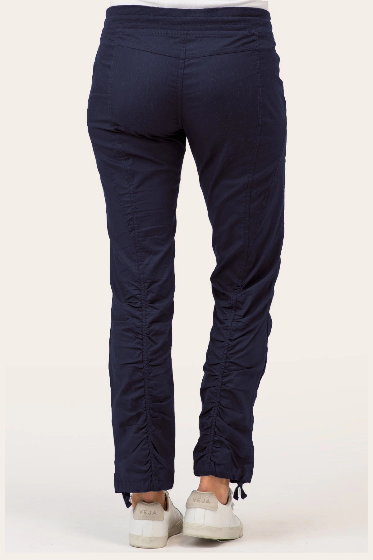 Jules Pant Decorative stitching