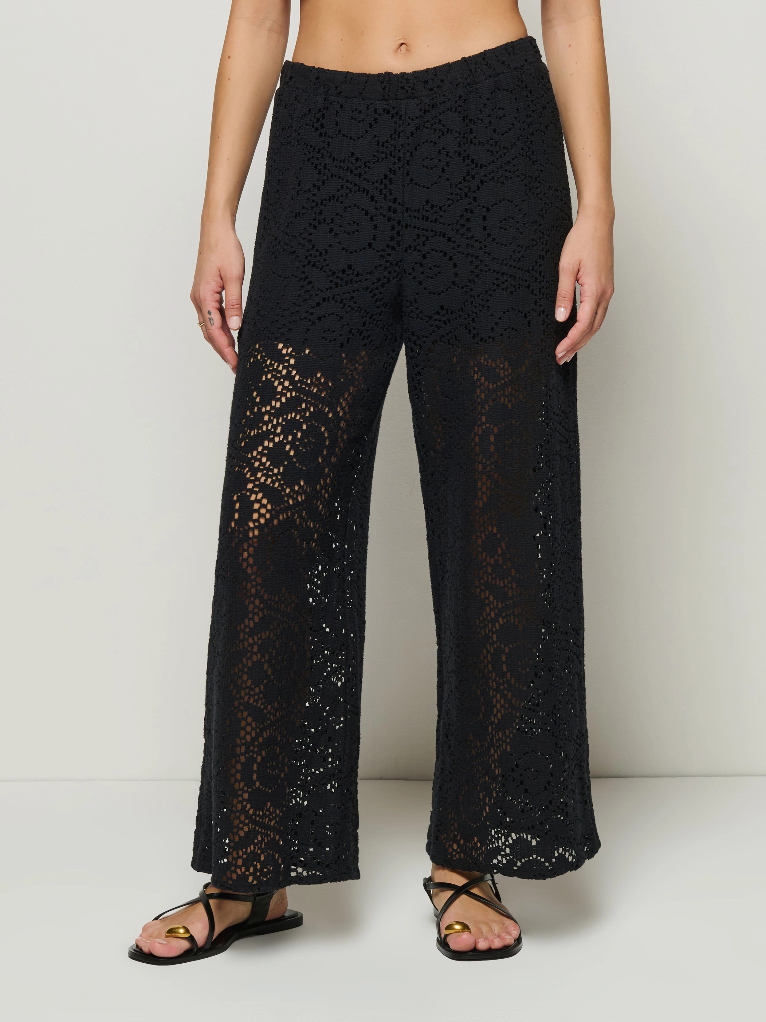 Versatile Layer Performance Gear Linney Lace Pant
