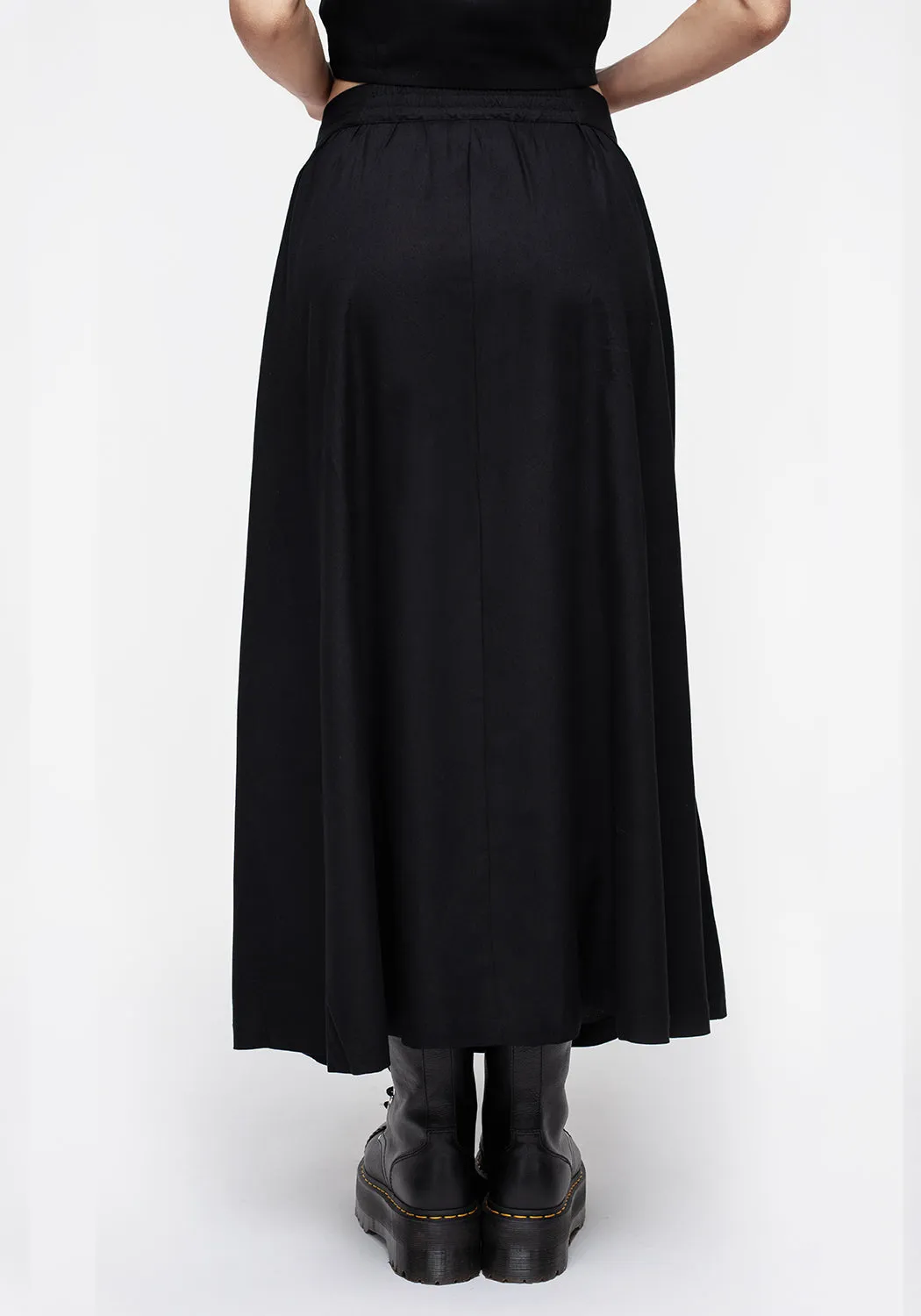 Maidenhair Button Down Midi Skirt - Midnight Black Road Trip Relaxed Motion