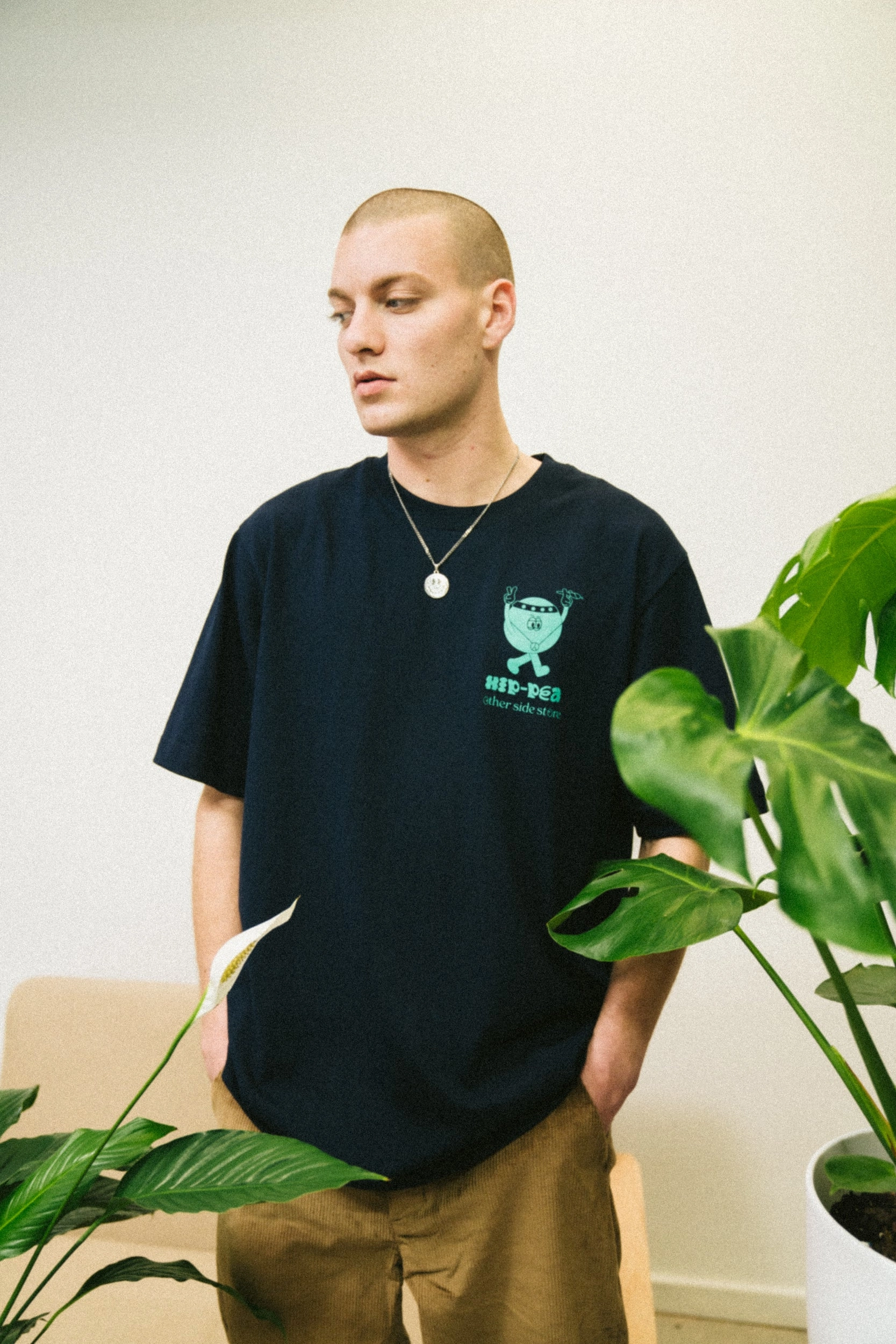 NonRestrictive Cut Casual Comfort Fit Other Side Store 'Hippeas' Organic Tee - Navy