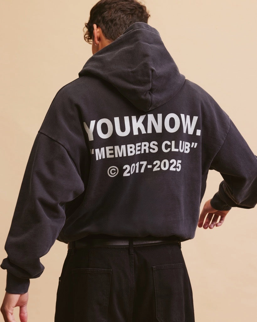 Girly style Taped Shoulder Seams Members Club Hoodie | Washed Black
