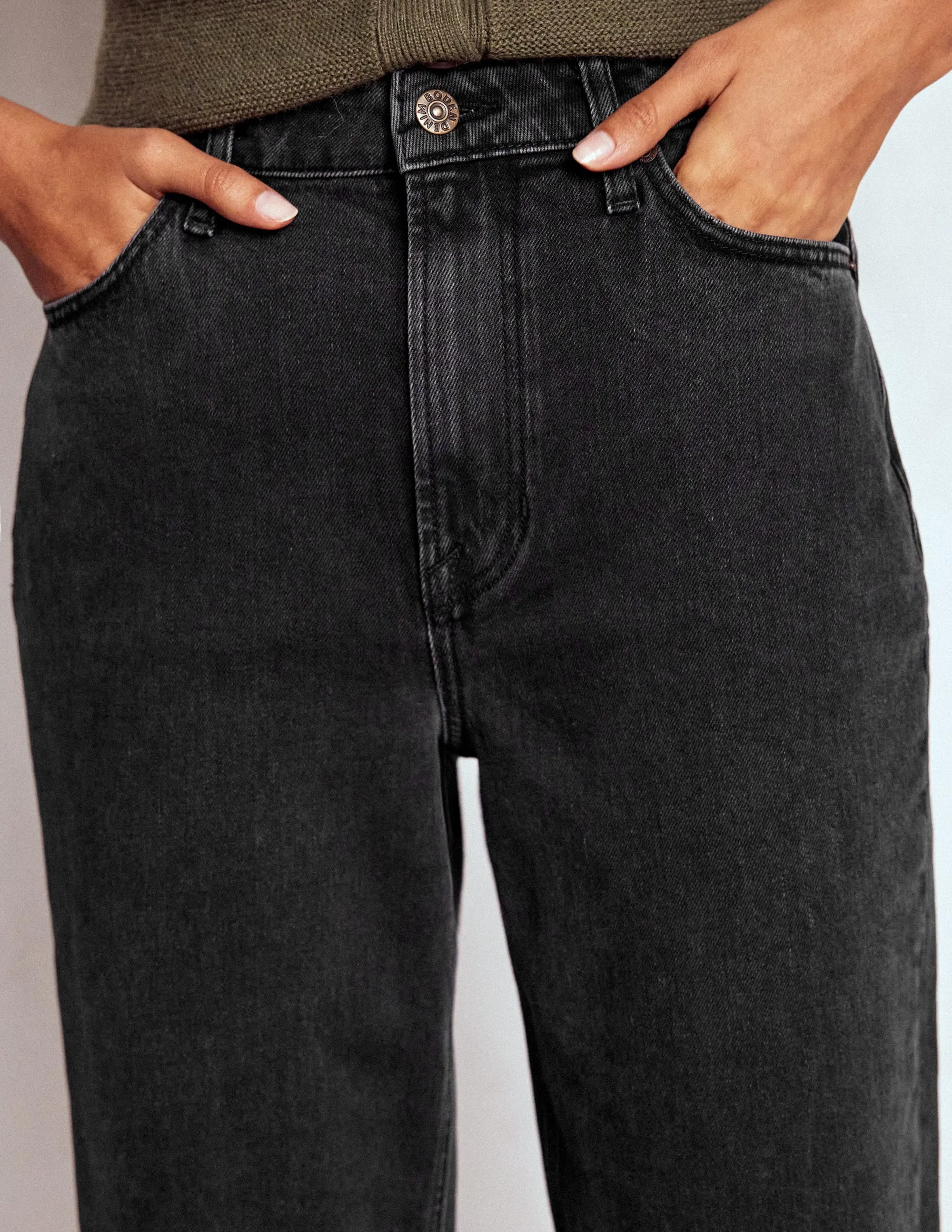 Mid Rise Stretch Jeans-Washed Black Lightweight Fit