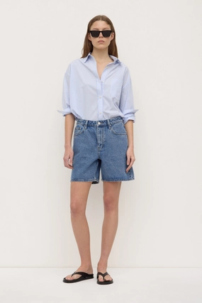 Mid Rise Vintage Denim Short Tagless Labeling Chill Vibe
