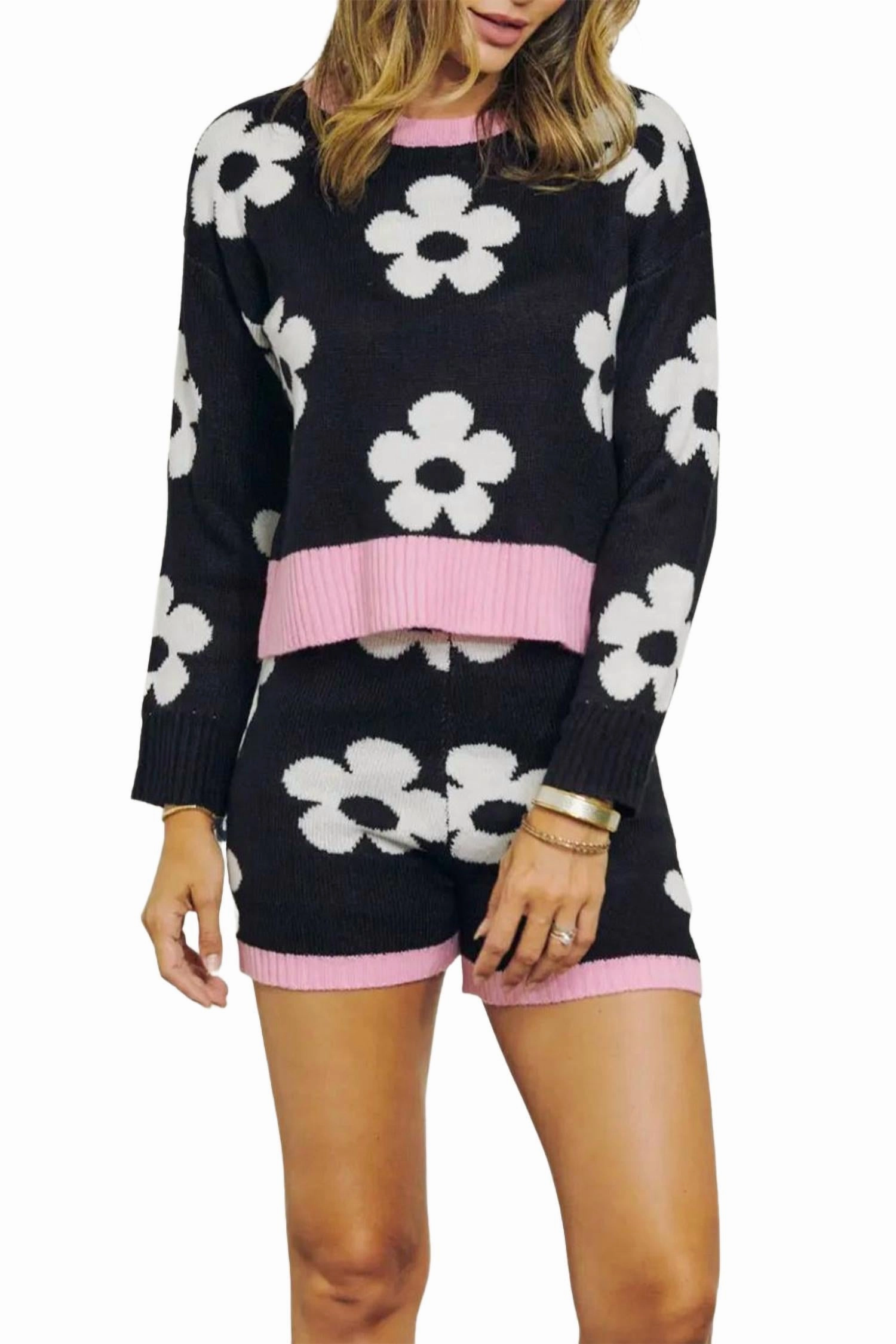 Retro Floral Knit Crewneck Cropped Sweater In Black/white/pink Cozy Fit Wear Cozy Everyday Wear