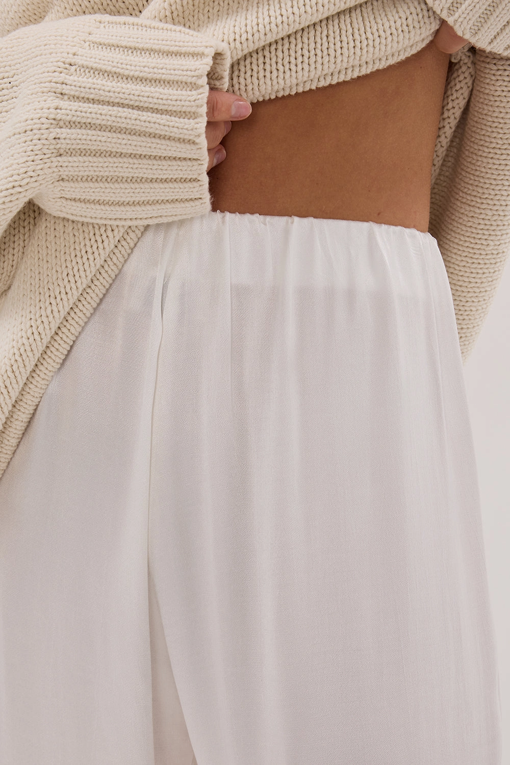 Daywear Flexible Waistband MONICA WHITE SATIN PANT