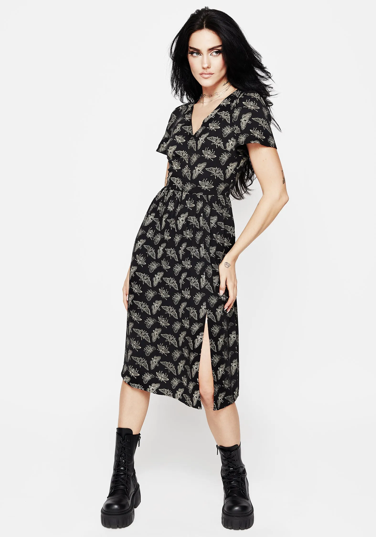 Urban Light Mortmoth Short Sleeve Midi Dress