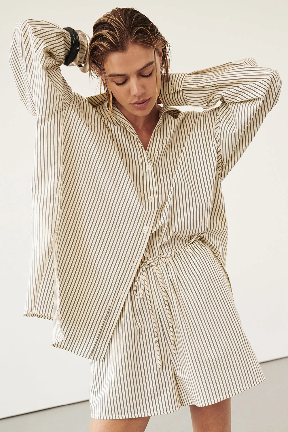 PALMA CREAM SILK BLEND SHORT Odor-resistant