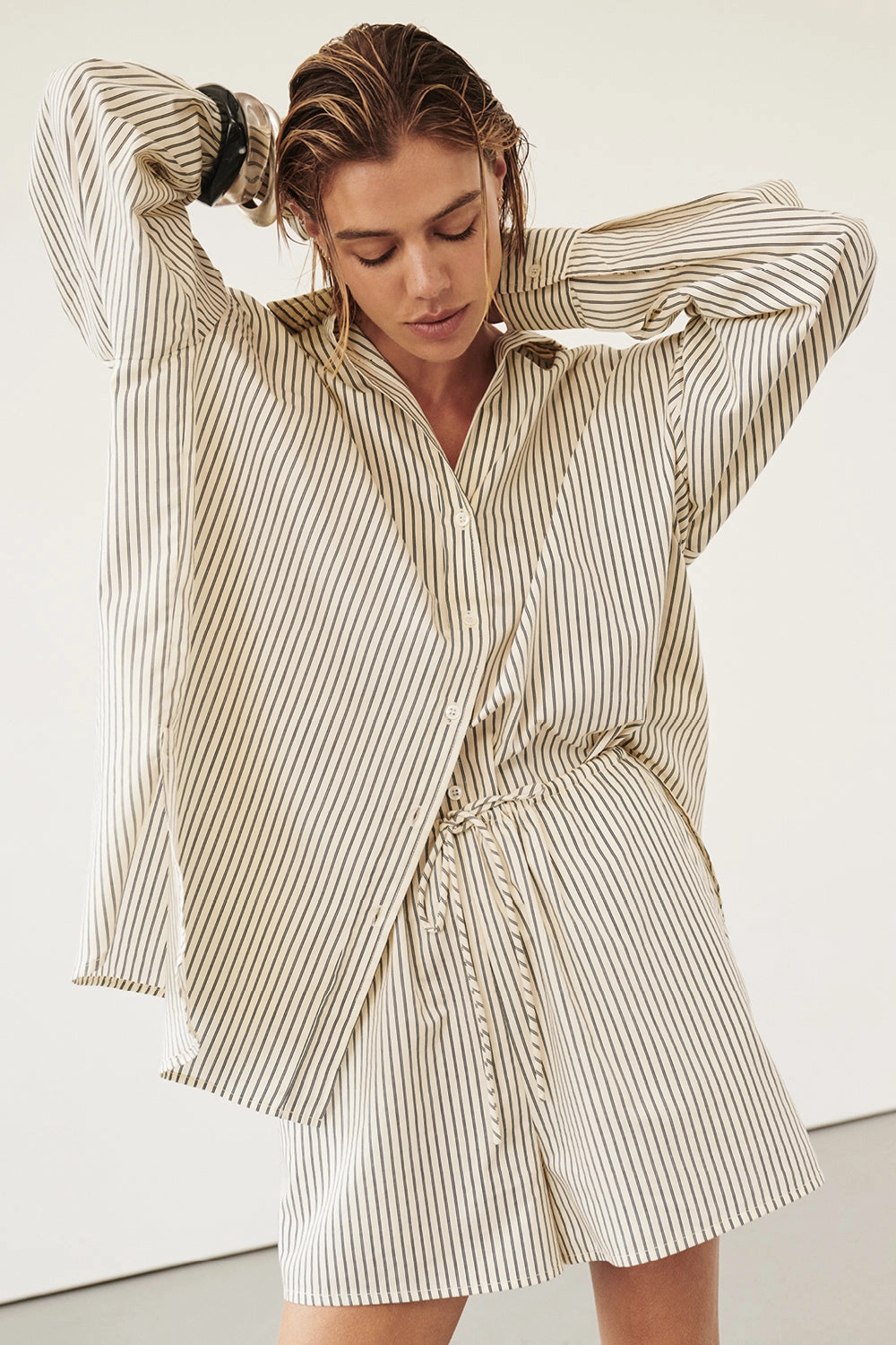 PALMA CREAM SILK BLEND SHORT Effortless Style Active Wear
