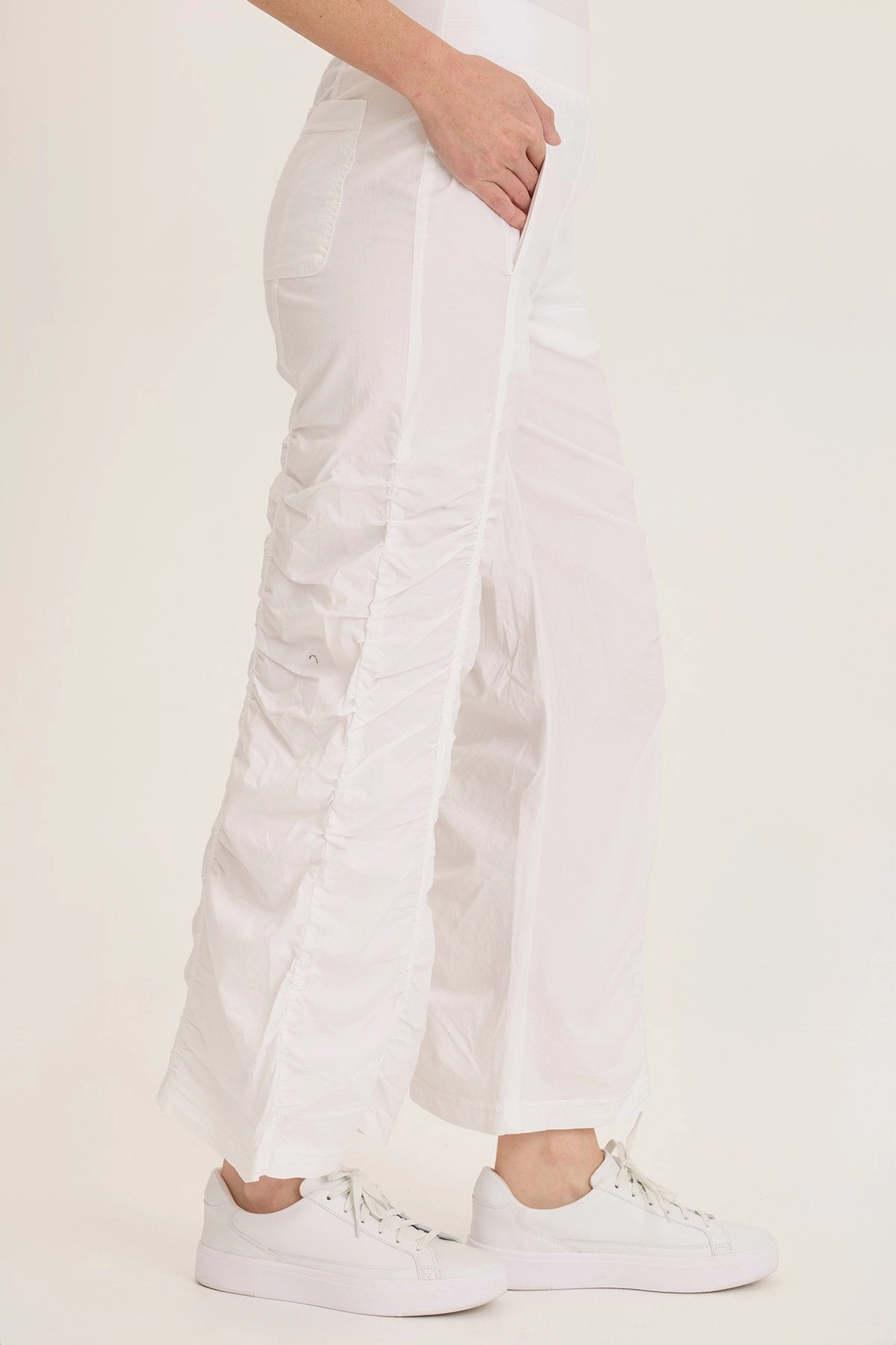 Naola Stretch Poplin Ruched Flare Gaucho Modern Design Trendy Look