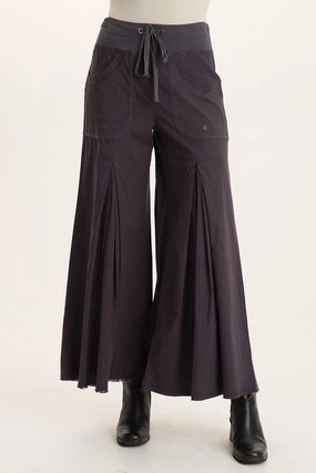 Nevins Soft Volume Wide Leg Drawstring Pant High Rise Design