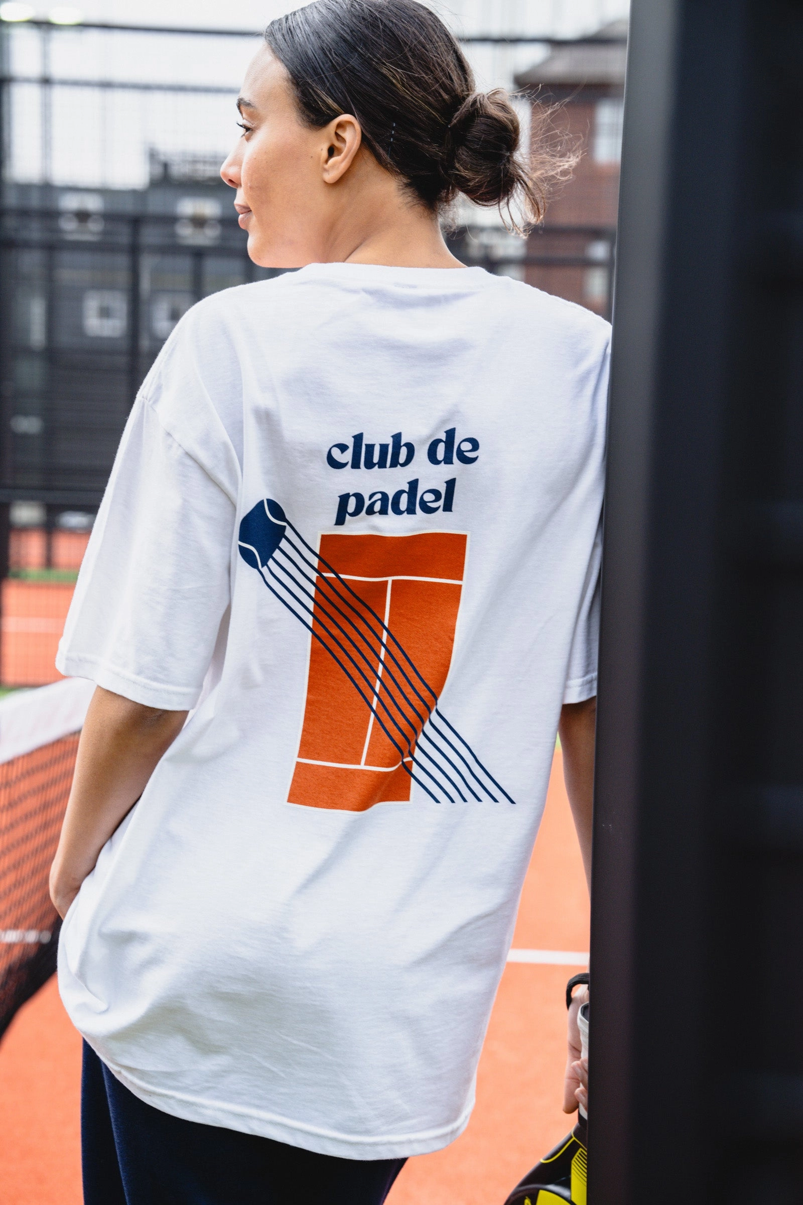Comfy Wardrobe Club de Padel 'Court' Tee - White