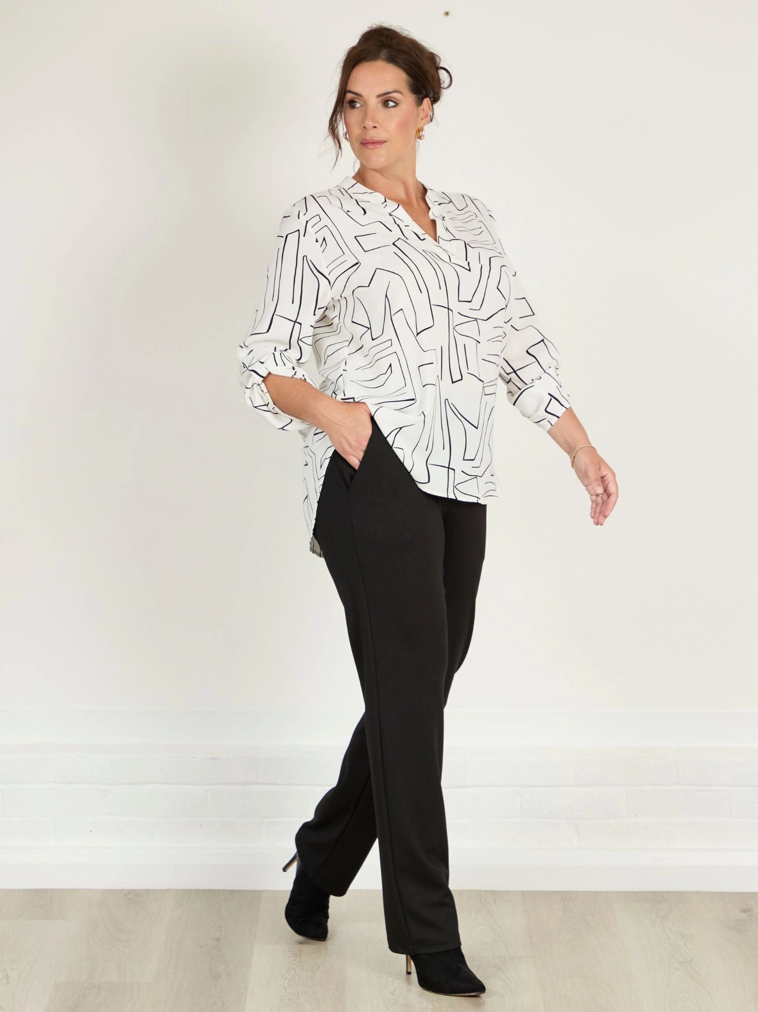 Amelia Crepe Top - Ivory/Black Two Tone Texture Effect Ergonomic Cut