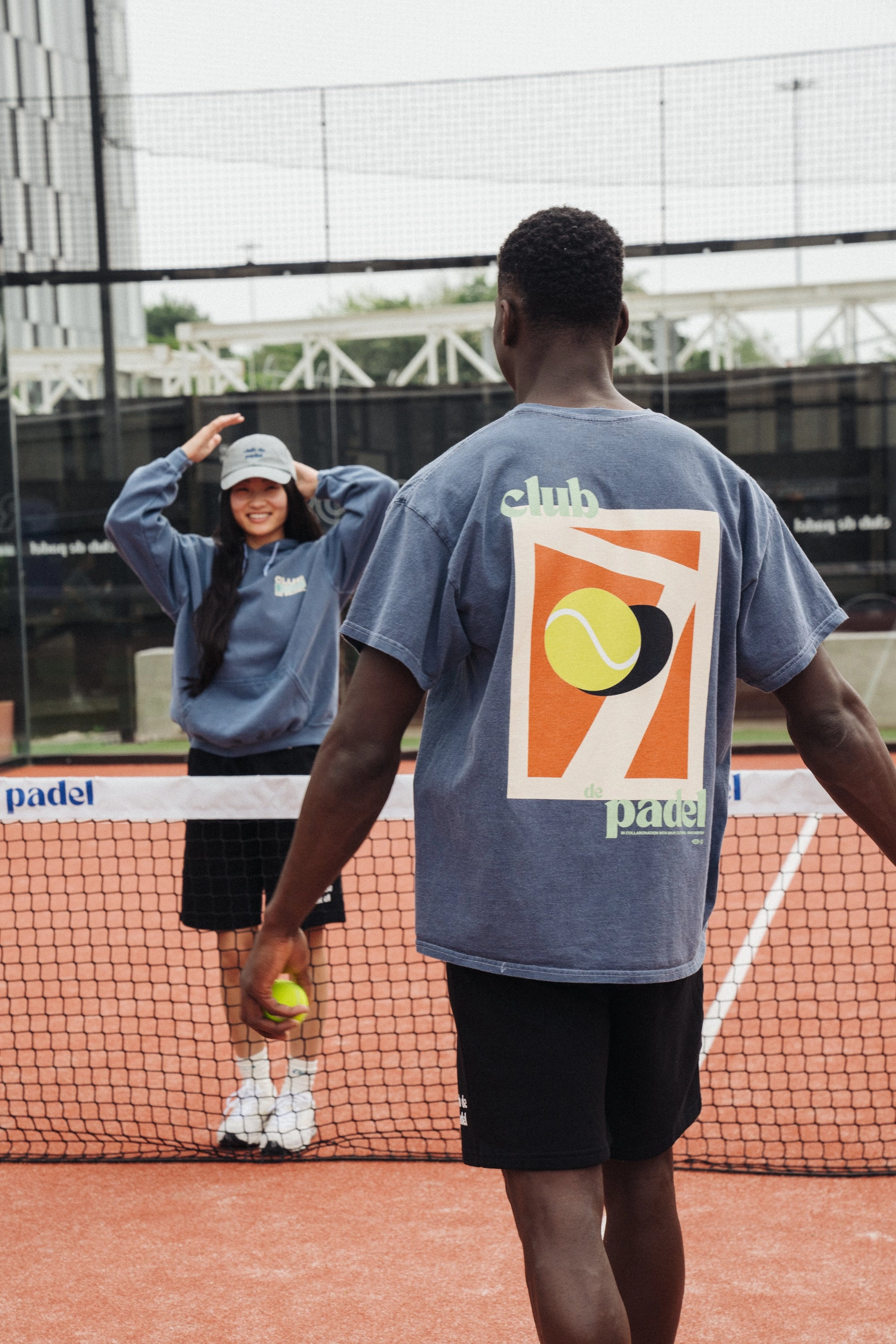 Timeless Comfort Comfort Wearable Club de Padel 'Summer Court' Vintage Washed Tee - Navy
