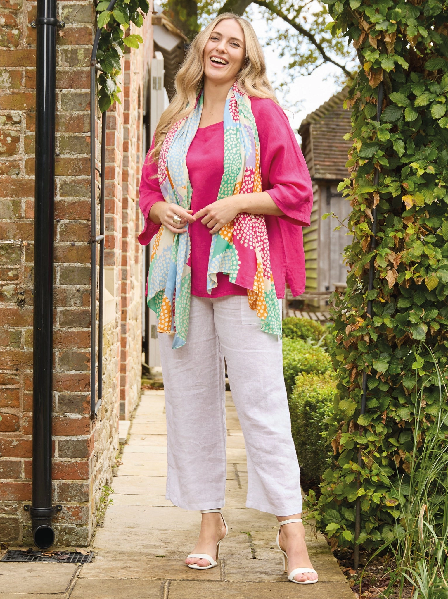 Unstructured Fit Tonya Linen Top - Fuchsia
