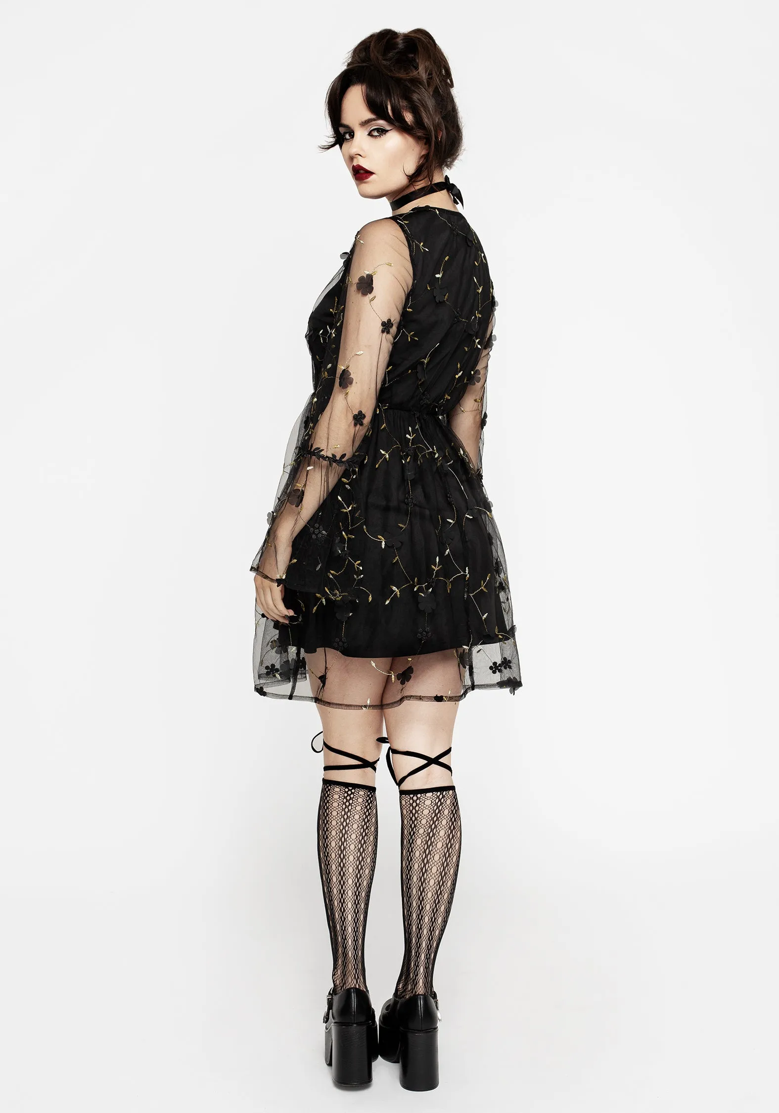 Stylish Appearance Layer Base Chrysanthi Applique Mini Dress