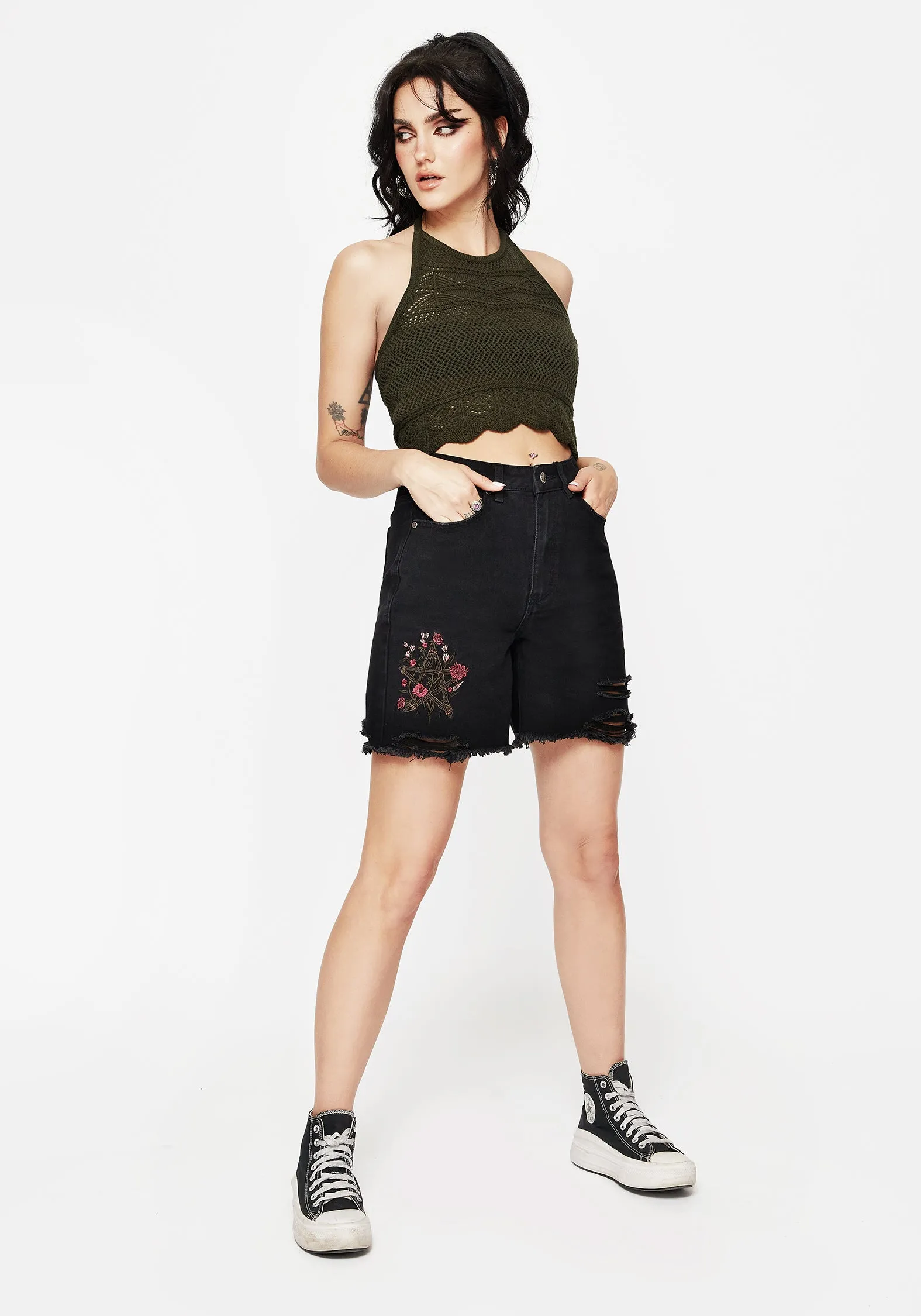 Sport Comfort Fit Aster Floral Embroidered Mid Length Denim Shorts