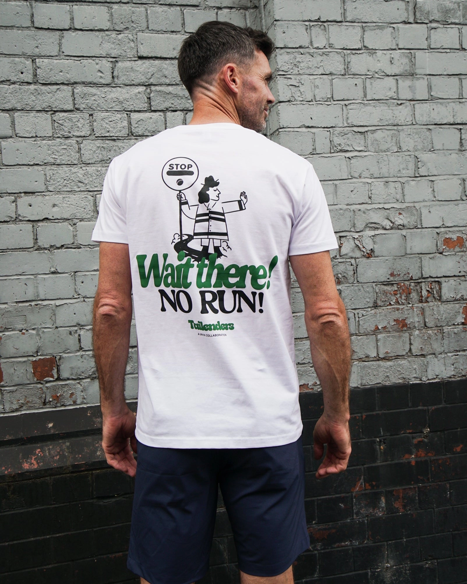 Breathable Look Tailenders 'Wait There!' Tee - White