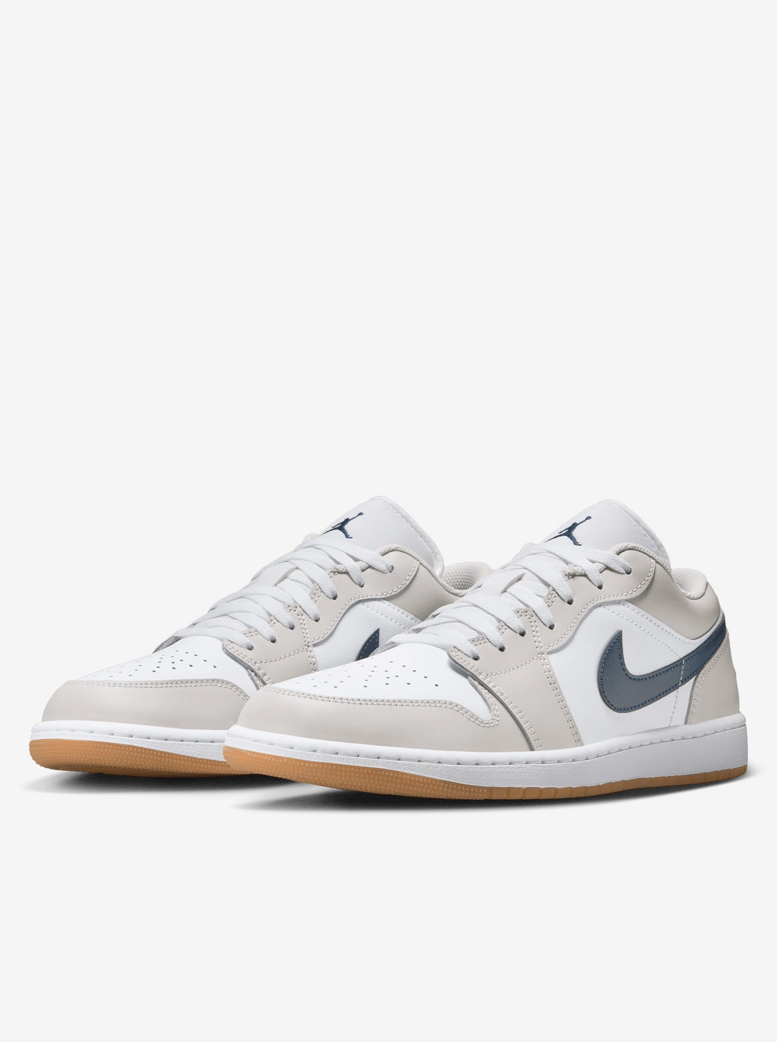 Air Jordan 1 Low Mens Arch Fit Clean Aesthetic