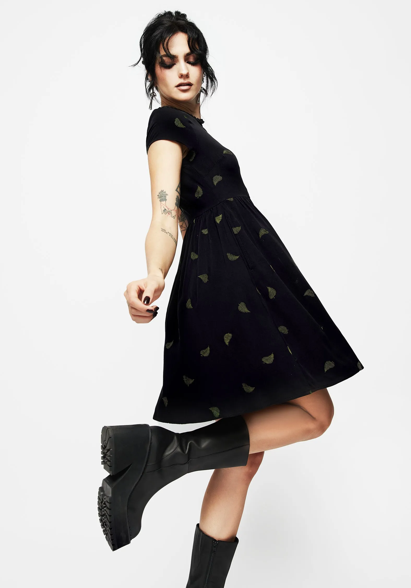 Osmunda Fern Embroidered Mini Skater Dress Stylish Pick Japan Cool
