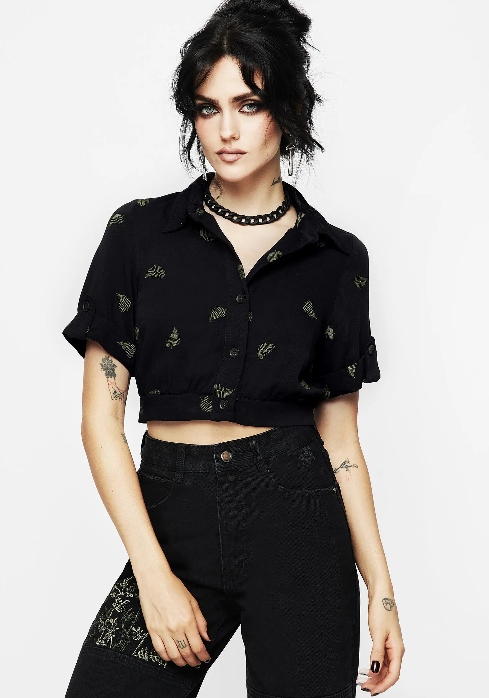 Quick Release Cuffs Osmunda Fern Embroidered Short Sleeve Crop Shirt